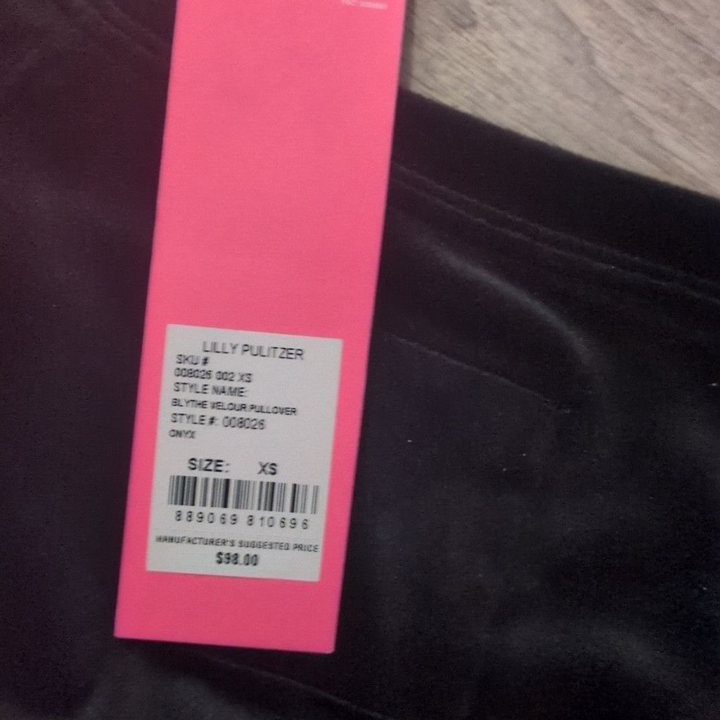 Lilly Pulitzer Lilly Pulitzer luxletic velour black pullover top size XS Size XS / US 0-2 / IT 36-38 - 3 Thumbnail