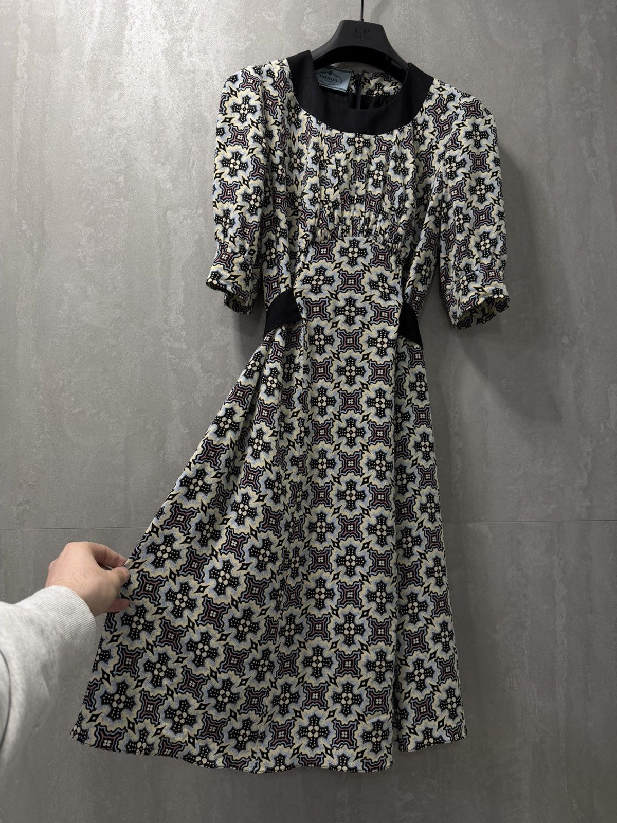 Prada Prada 2015 Purple & Blue Printed Viscose Stretch Crepe Dress Size S / US 4 / IT 40 - 5 Thumbnail