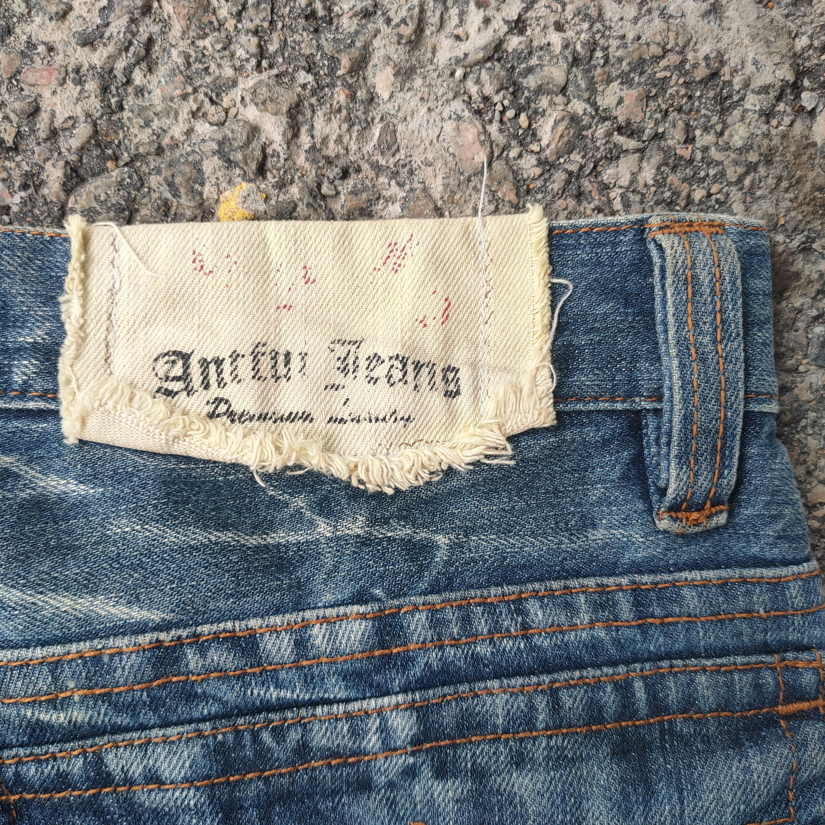 Japanese Brand FLARE VINTAGE JAPANESE RIPPEP RUSTY JEANS DENIM PANTS Size US 31 - 11 Thumbnail