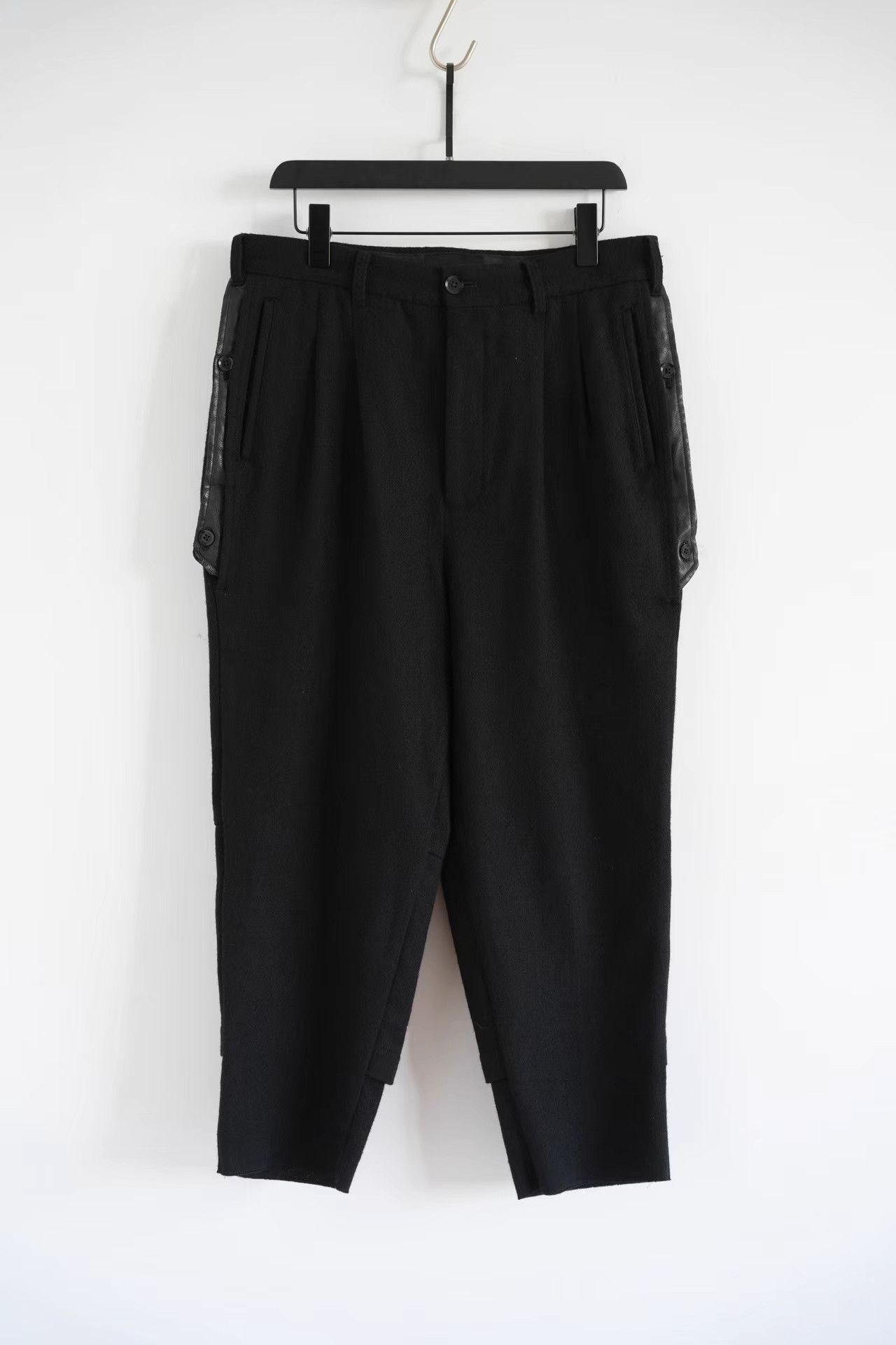 Yohji Yamamoto Yohji Yamamoto 14aw Layered Leather Cropped Pants K4 Size US 31 - 1 Thumbnail