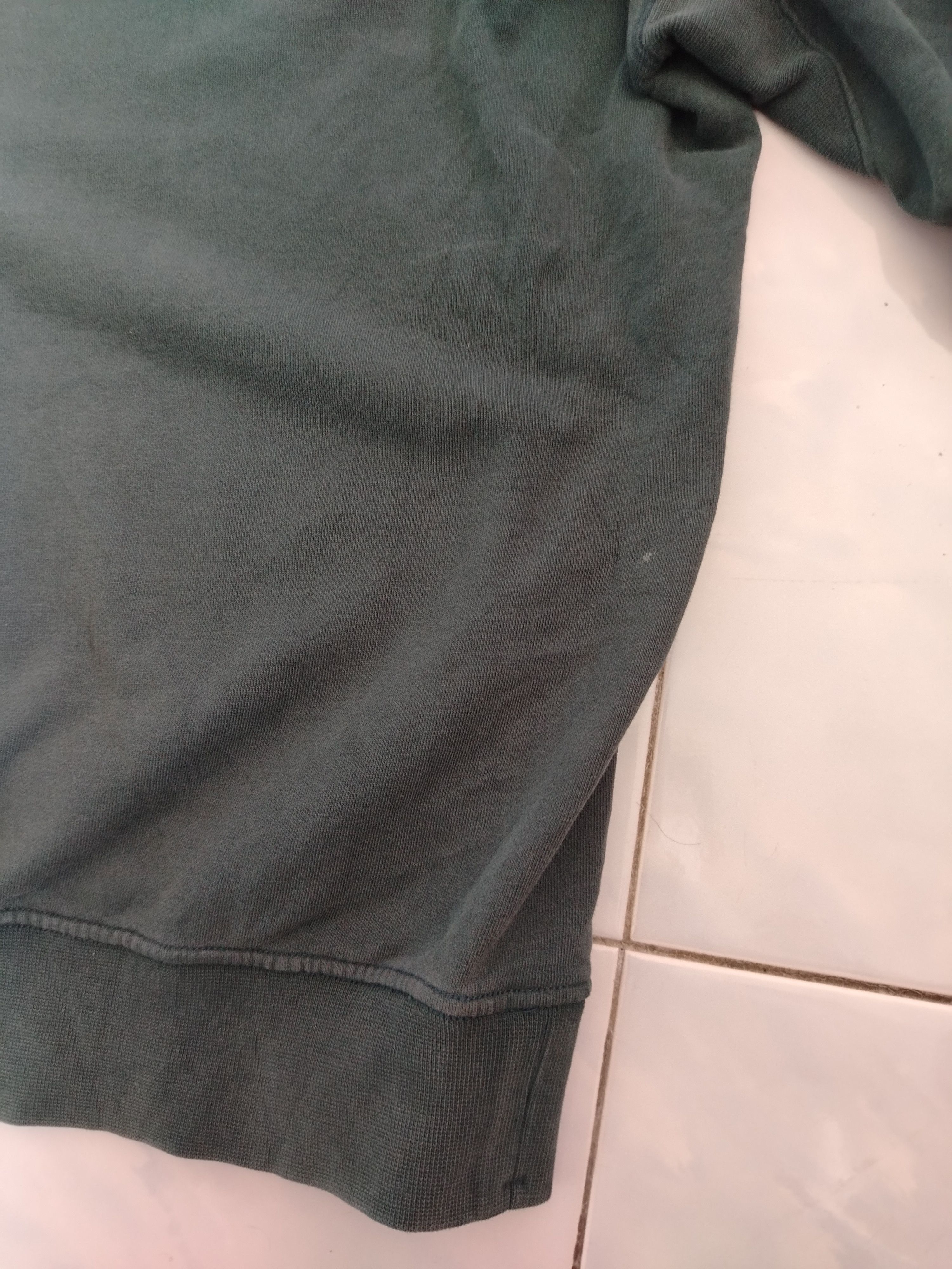 Stone Island Garment Dyed Crewneck Sweatshirt (Olive) Description Size US XL / EU 56 / 4 - 5 Thumbnail
