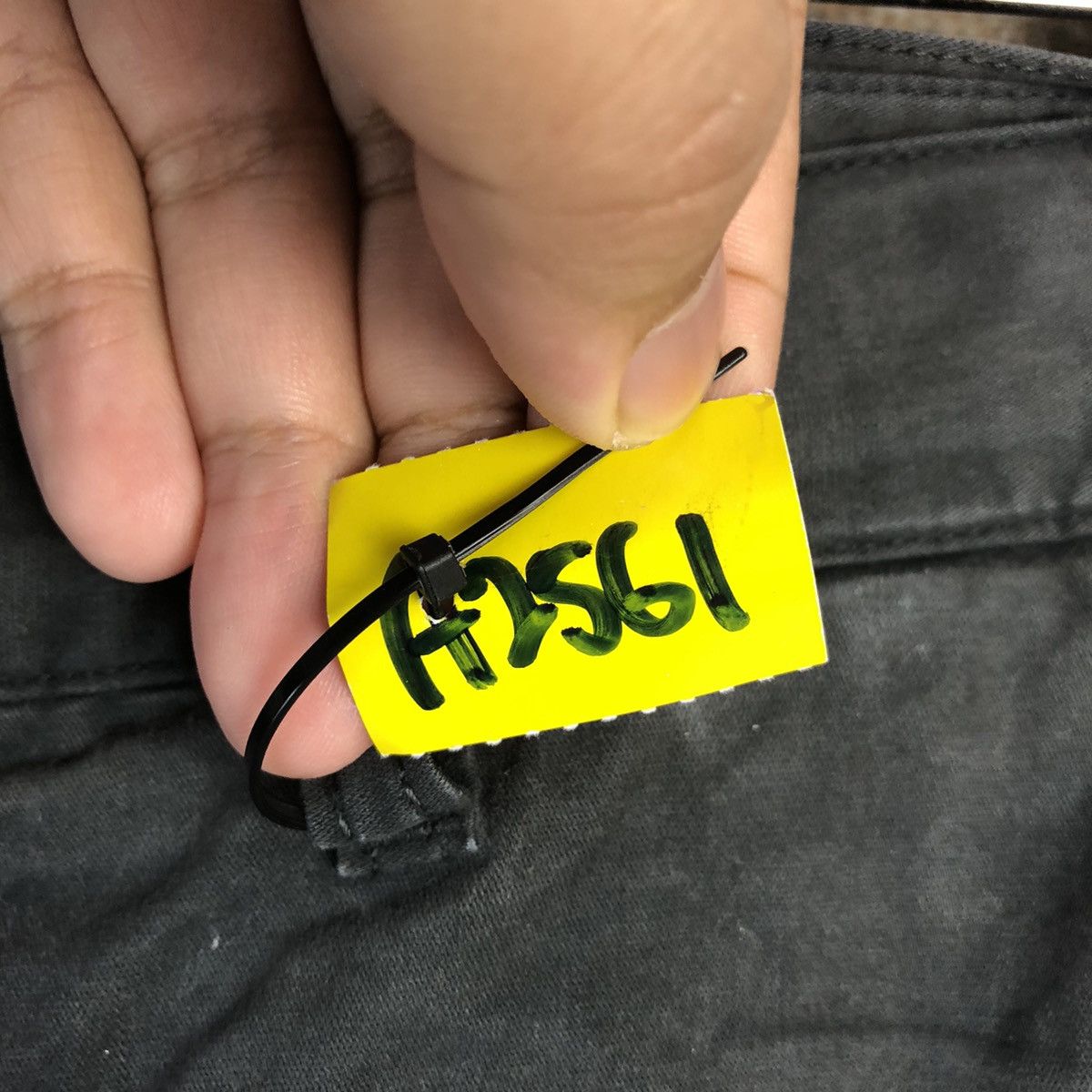 Japanese Brand Uniqlo Black Cargo utility tactical Multipocket Pants #A2561 Size US 30 / EU 46 - 13 Thumbnail