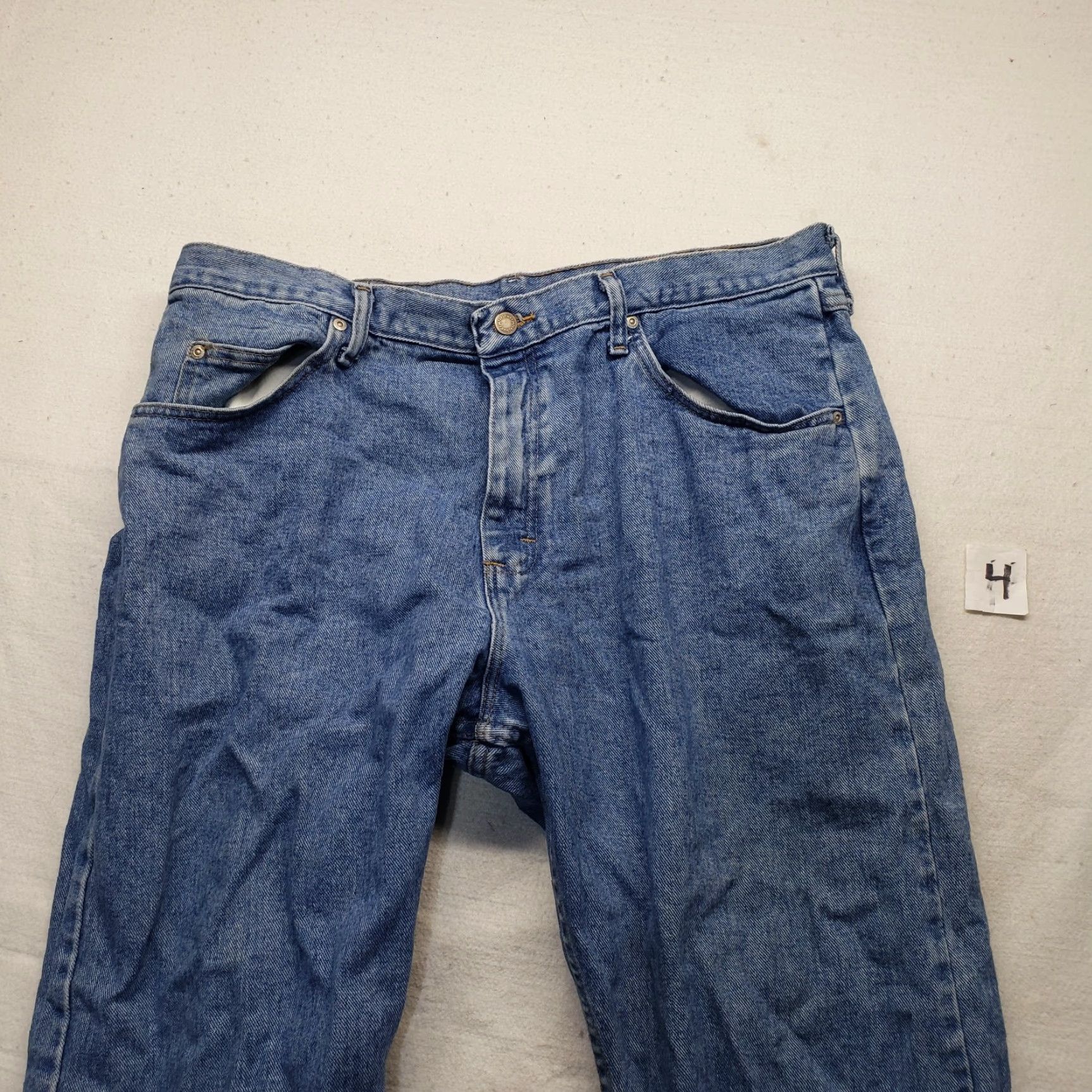 Wrangler VINTAGE Wrangler Authentic Jeans - Men’s Relaxed Fit Straight Leg Denim Pants 38x29 Blue Size US 38 / EU 54 - 2 Thumbnail