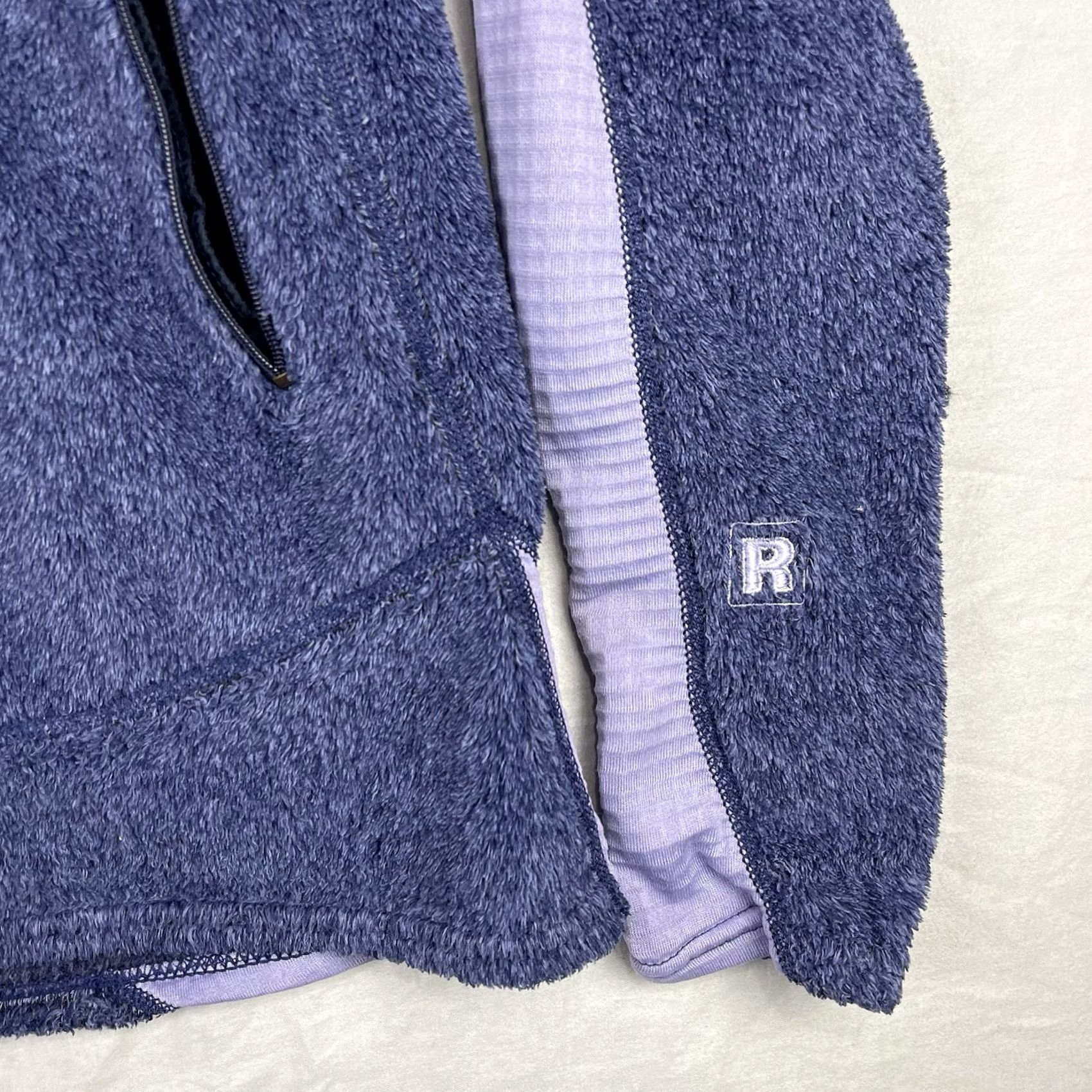 Patagonia VINTAGE Patagonia R2 Jacket Womens Large Purple Regulator Fleece Zip Deep Pile Size L / US 10 / IT 46 - 4 Thumbnail