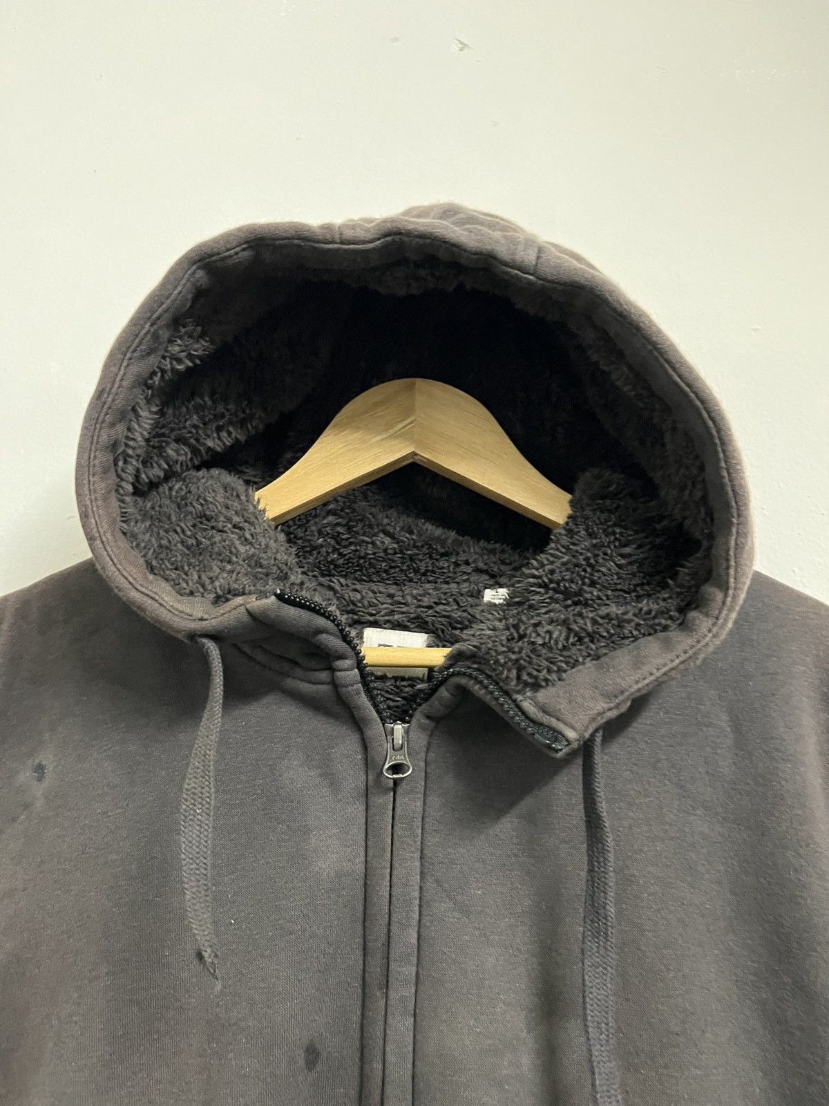 Japanese Brand uniqlo perfect faded distressed homeless hoodie Size US L / EU 52-54 / 3 - 7 Thumbnail