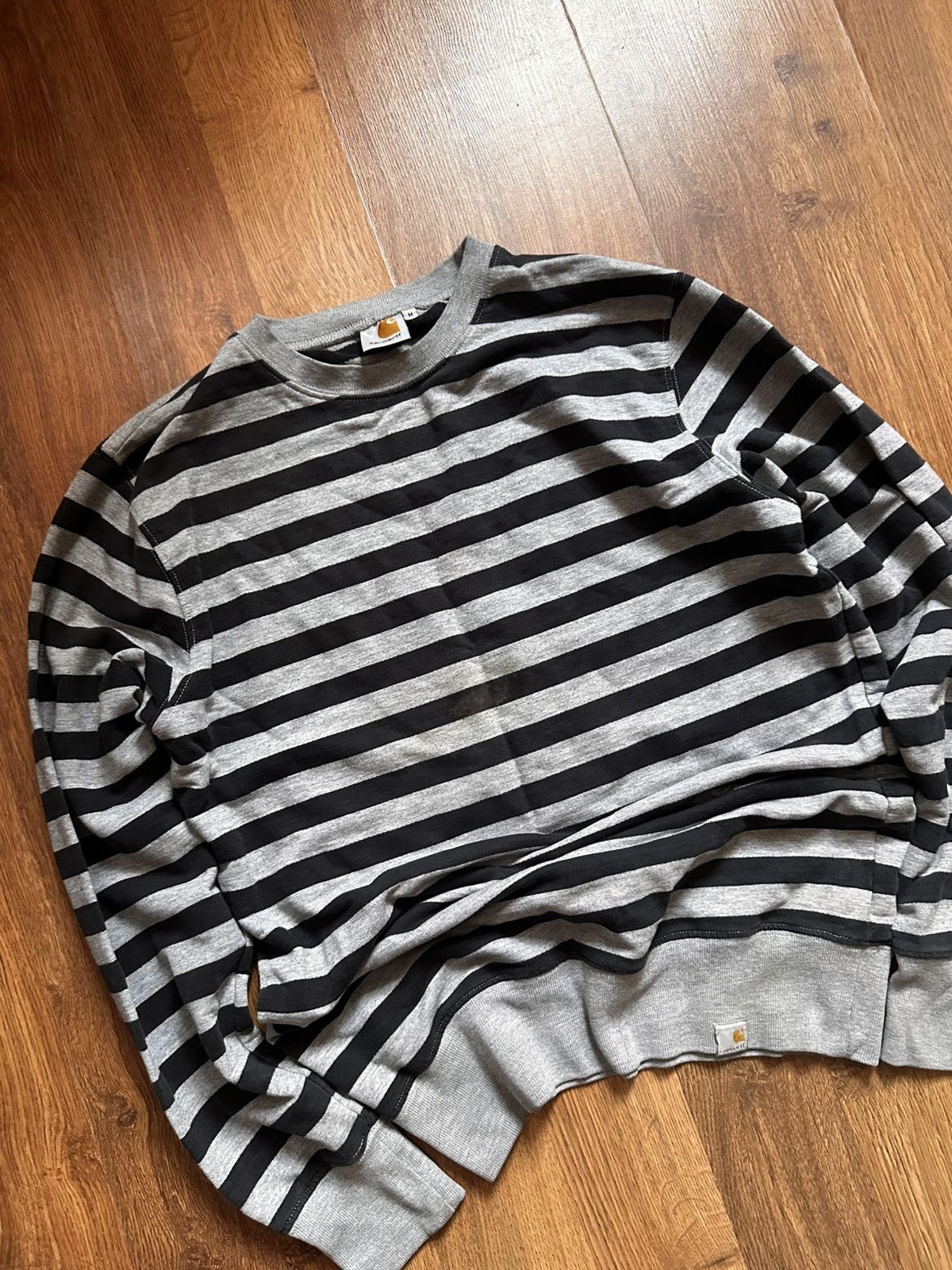 Carhartt Vintage Carhartt WIP Striped Sweatshirt Grey Black Size M Size US M / EU 48-50 / 2 - 5 Thumbnail