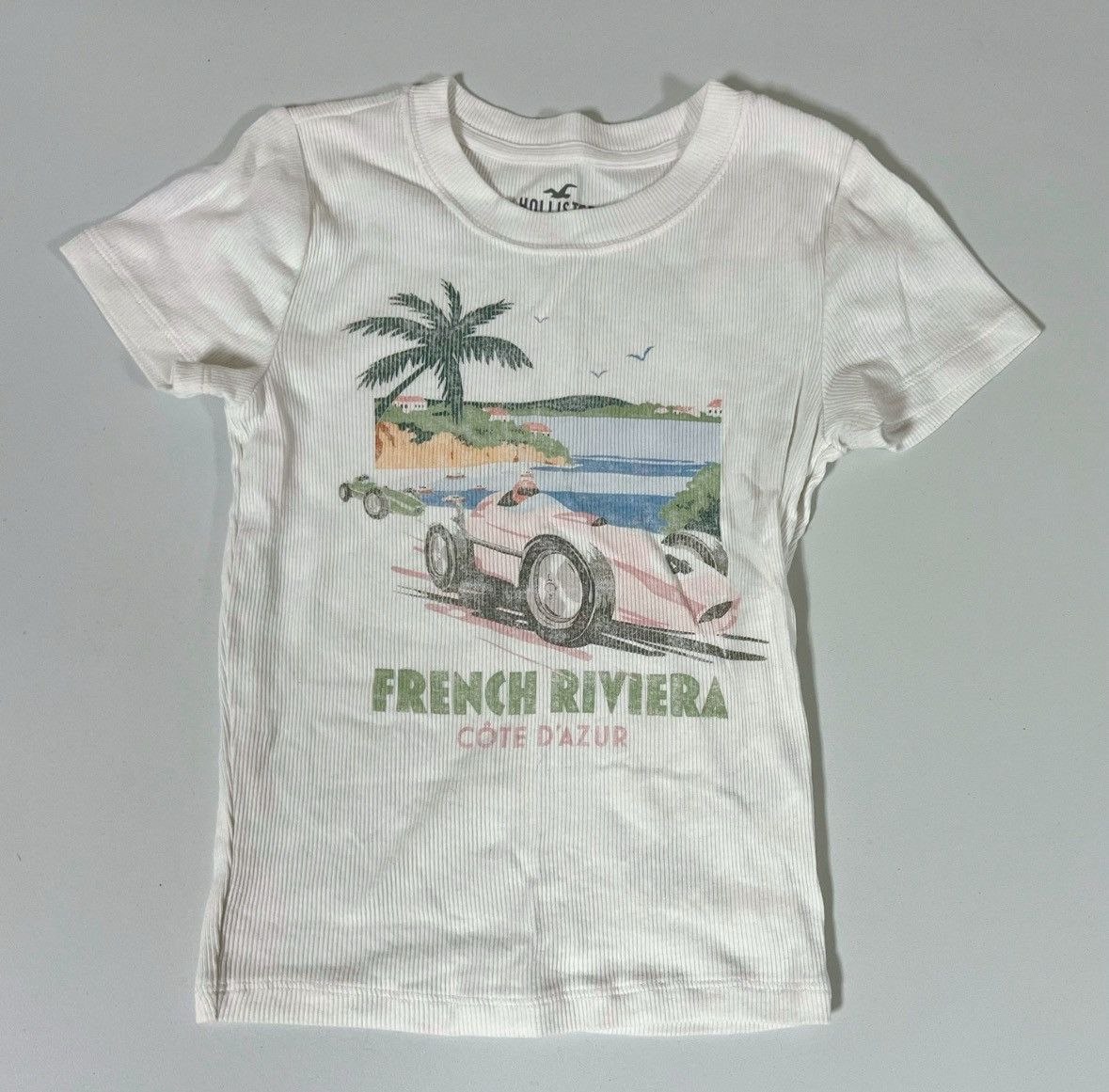 Hollister White ‘French Riviera’ Graphic Shirt Top Blouse Tee XS 🤍✨ Size XS / US 0-2 / IT 36-38 - 2 Thumbnail