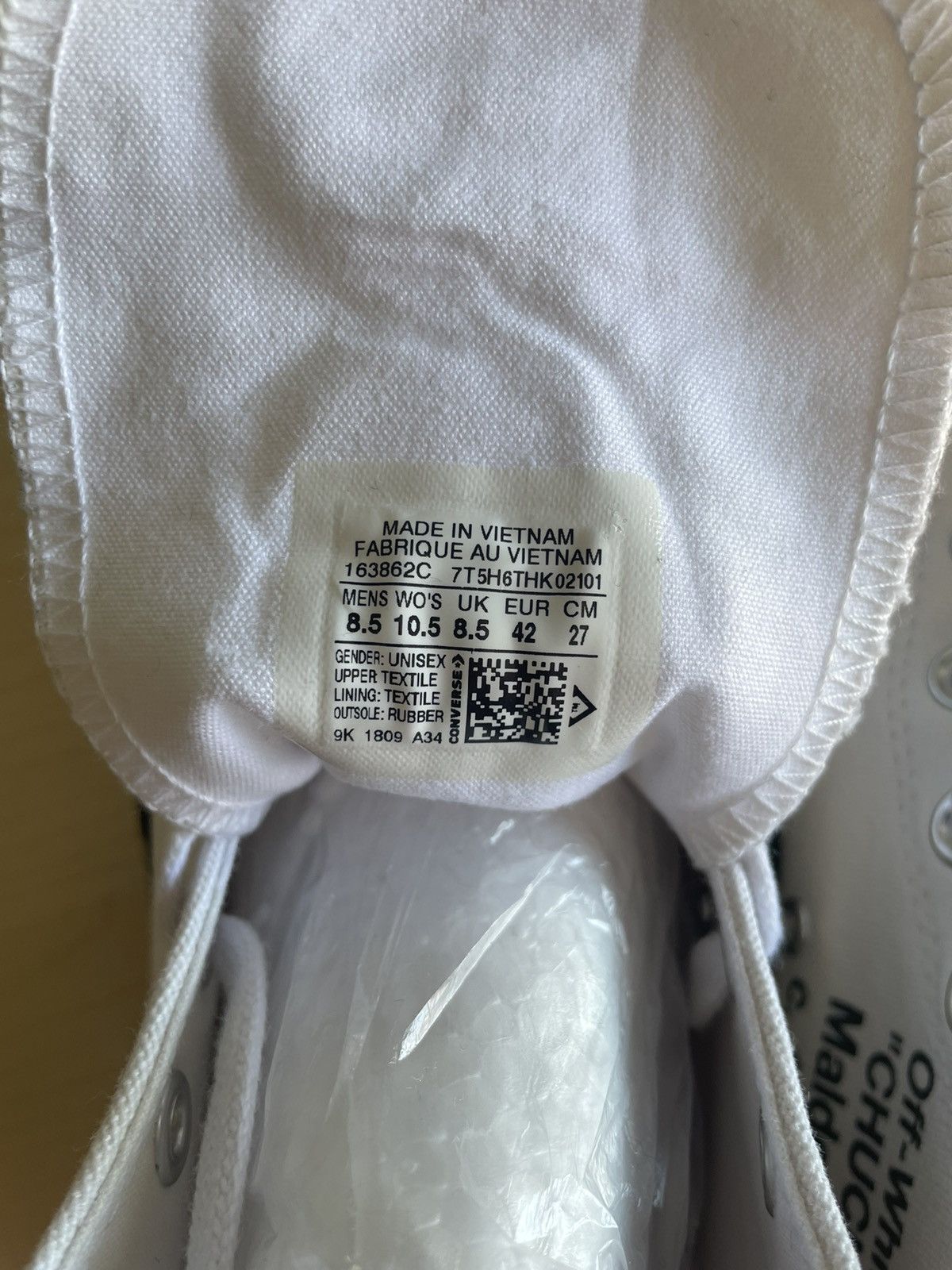 Converse × Off-White Converse X off white Size US 8.5 / EU 41-42 - 4 Thumbnail