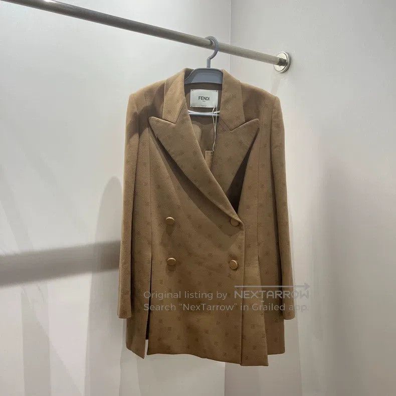 Fendi Fendi Fully printed logo wool blazer Size XS / US 0-2 / IT 36-38 - 1 Thumbnail