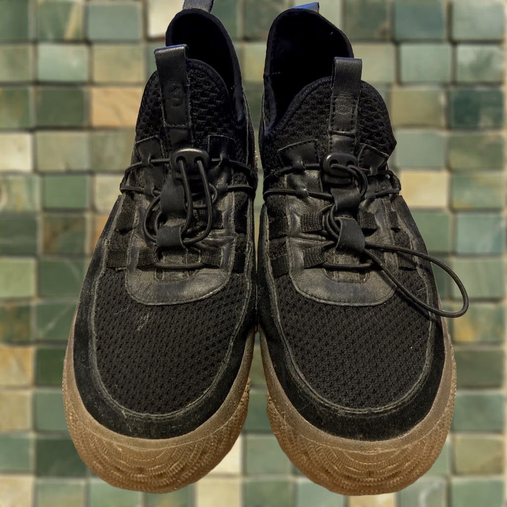 Vintage Hybrid Green Label The Artful Low-Top Sneaker US 10 Men Black Walking Shoes Athletic Art 2010s Size US 9 / EU 42 - 1 Thumbnail