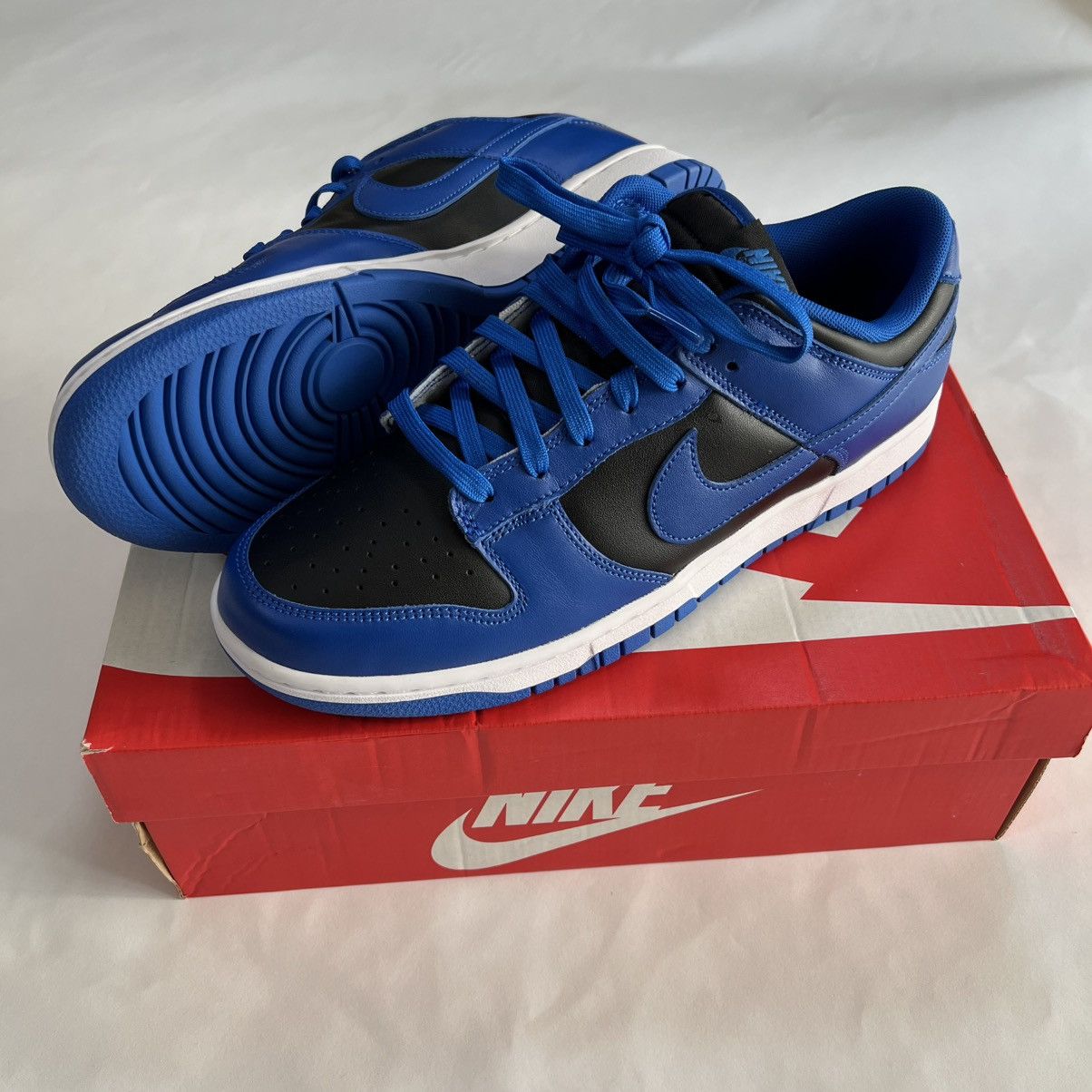 Nike Nike Dunk Low Retro Size US 10 / EU 43 - 1 Thumbnail
