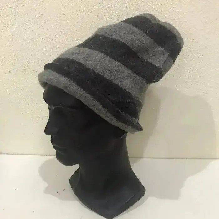 Japanese Brand Robert Mackie Stripe Wool Design Beanie Hat Size ONE SIZE - 2 Thumbnail