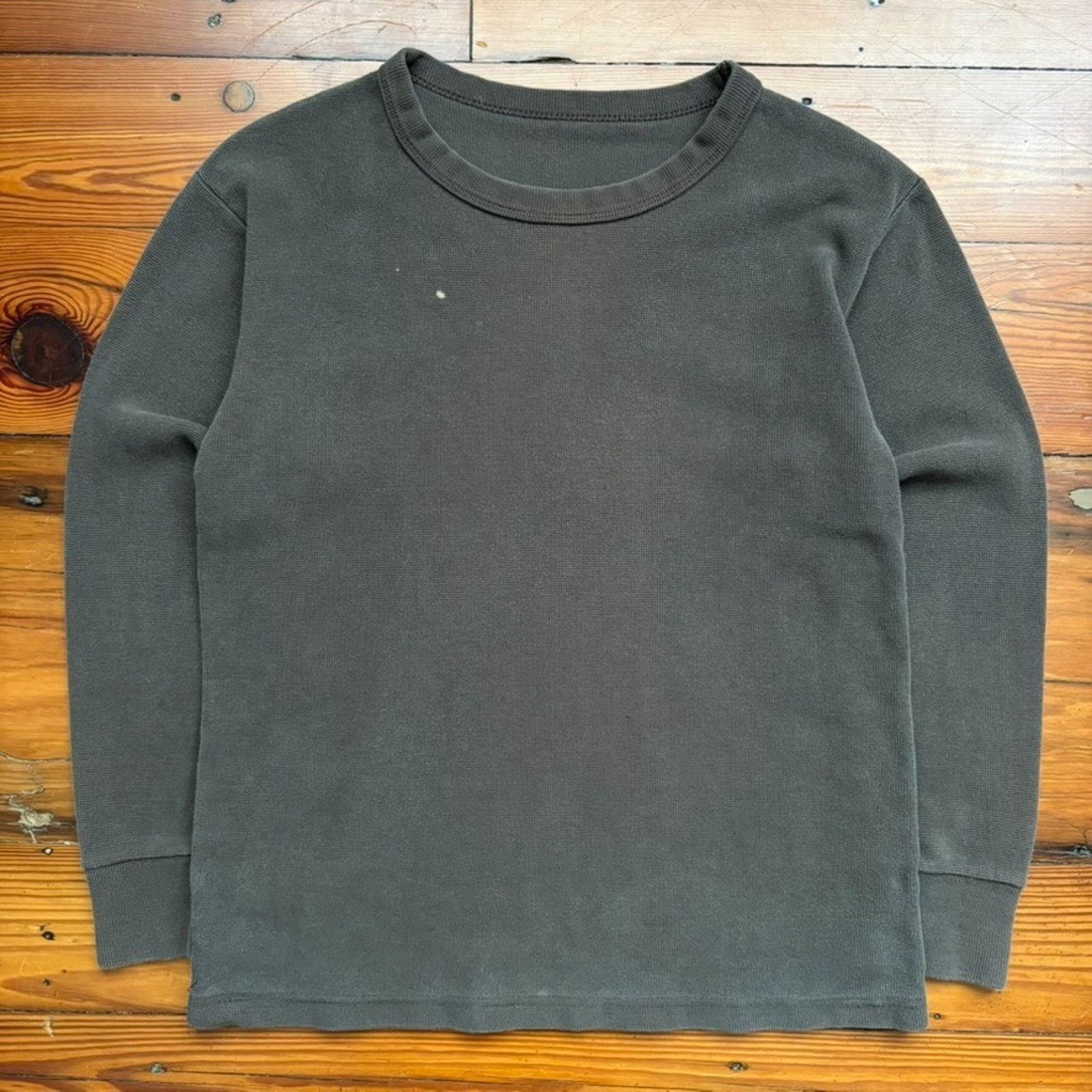 Vintage Vintage Thermal Shirt Men's Size S Brown Worn 1990s Size US S / EU 44-46 / 1 - 2 Thumbnail