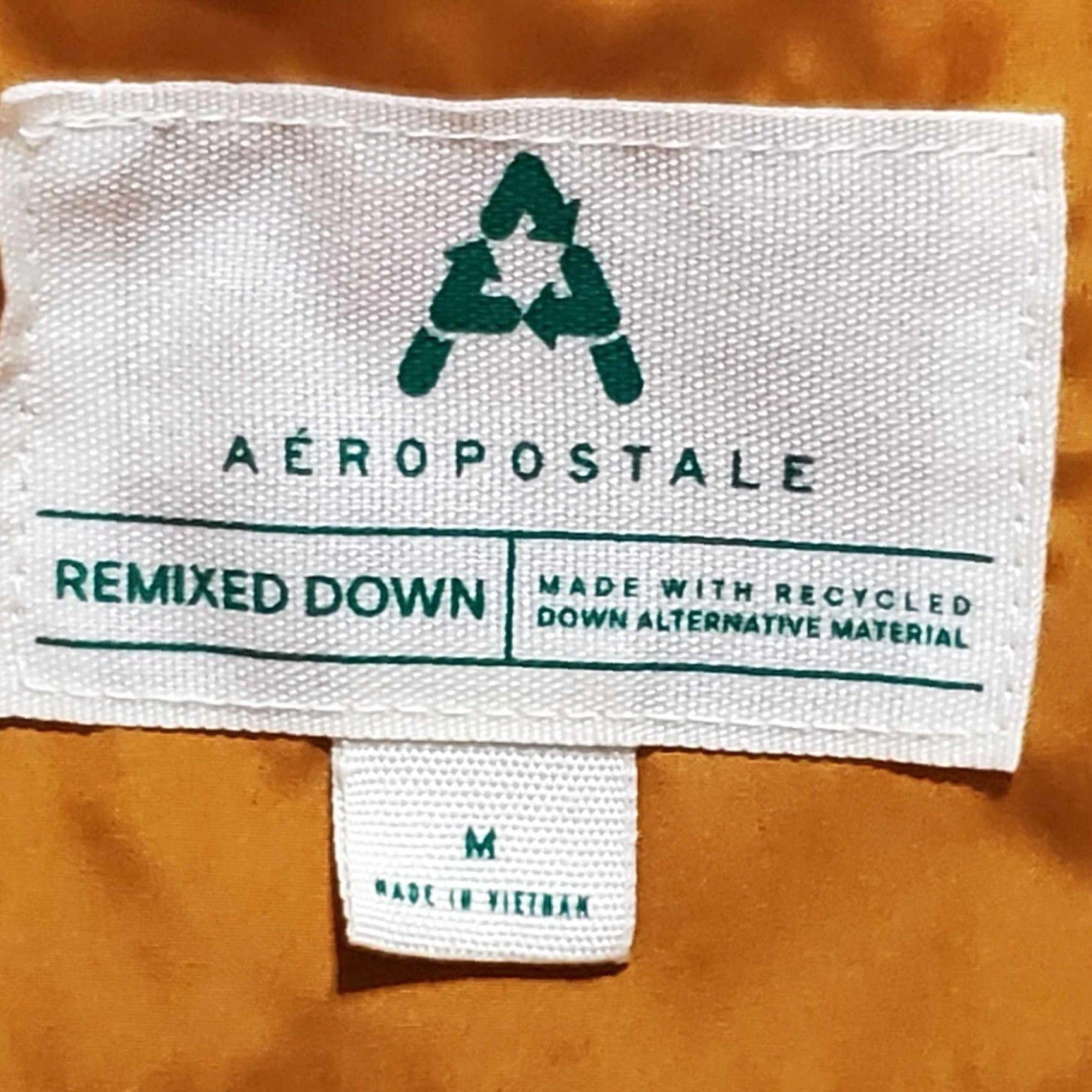 Vintage VINTAGE Aeropostale Remixed Down Puffer Jacket Lined Recycled Medium M Size M / US 6-8 / IT 42-44 - 4 Thumbnail