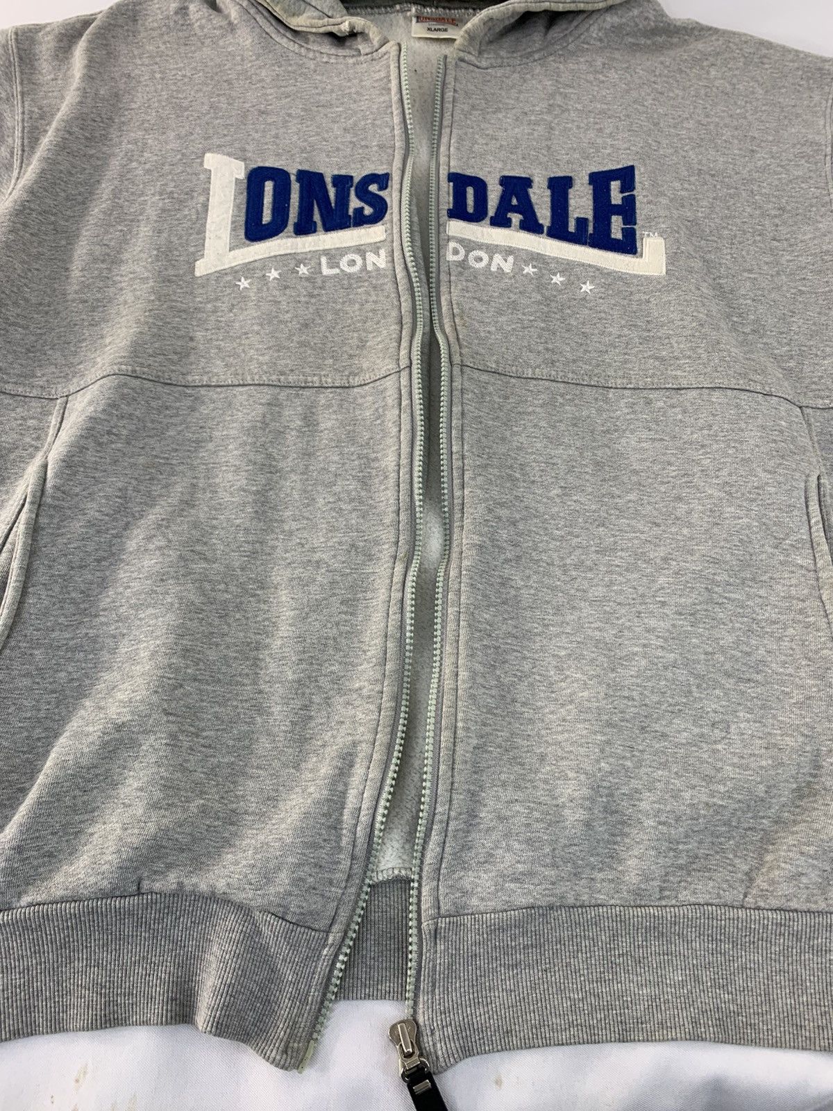 Lonsdale Lonsdale London Zip Up Spell Out Embroidery Logo Design Size US XL / EU 56 / 4 - 5 Thumbnail