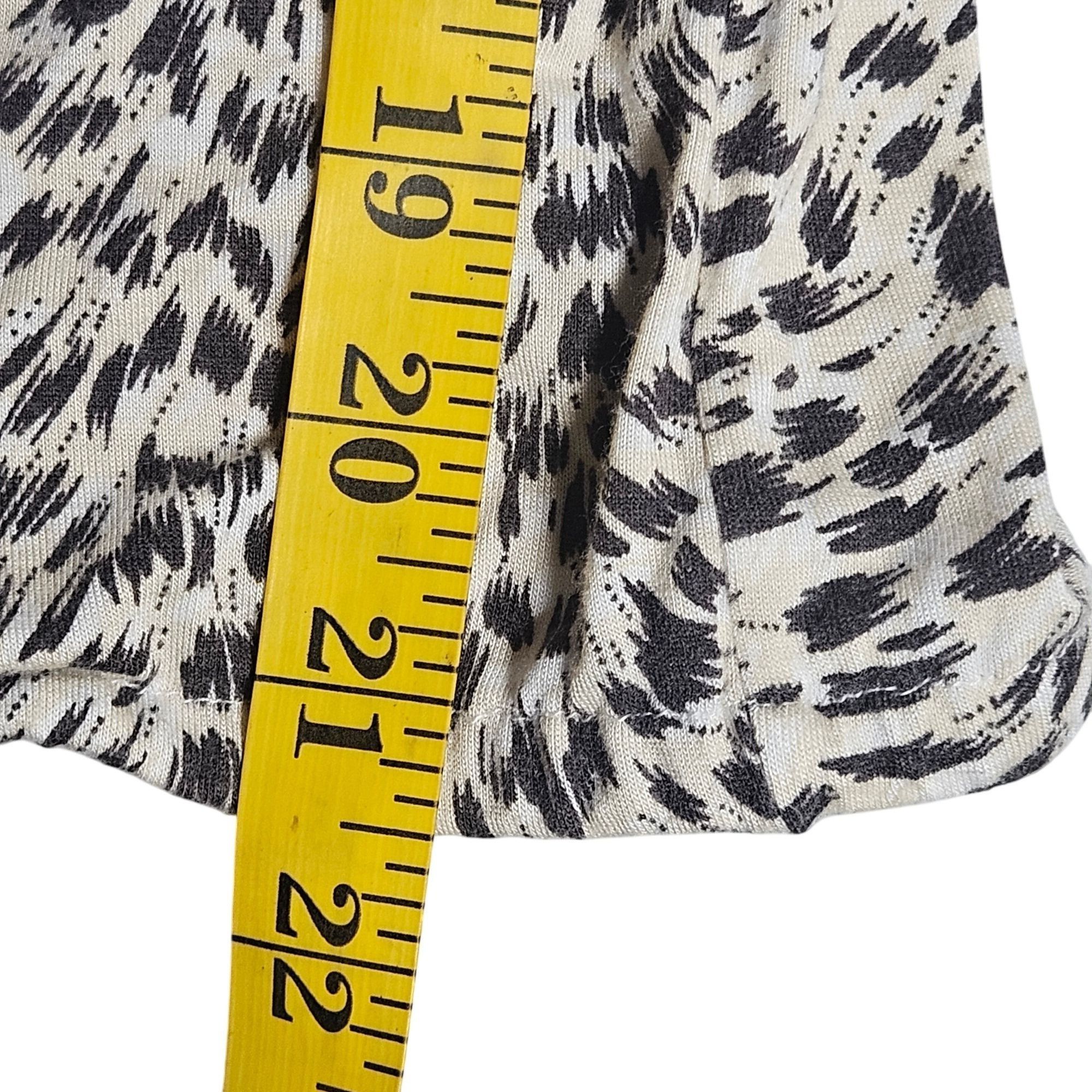 Anthropologie Anthropologie Womens Off-Shoulder Animal Print Top Beige M M Size M / US 6-8 / IT 42-44 - 10 Thumbnail