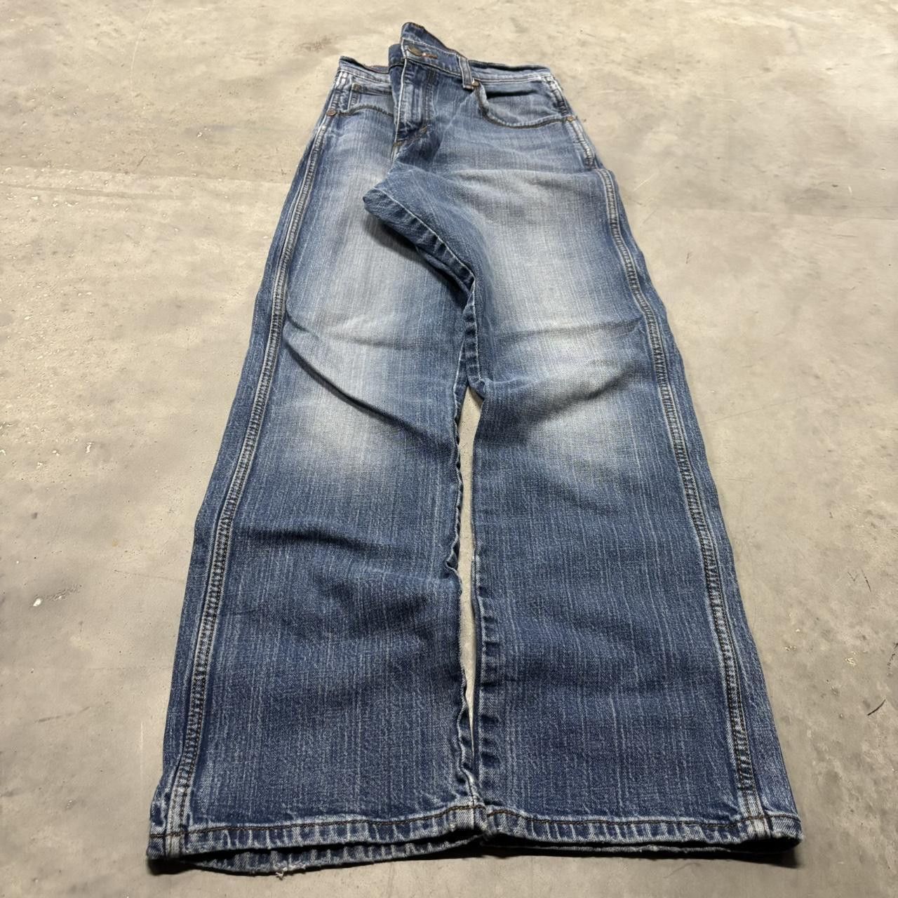 Japanese Brand × Vintage Crazy Vintage Y2K/2000s Grunge Faded Dark Wash Essential Denim Jeans! Size US 31 - 3 Thumbnail