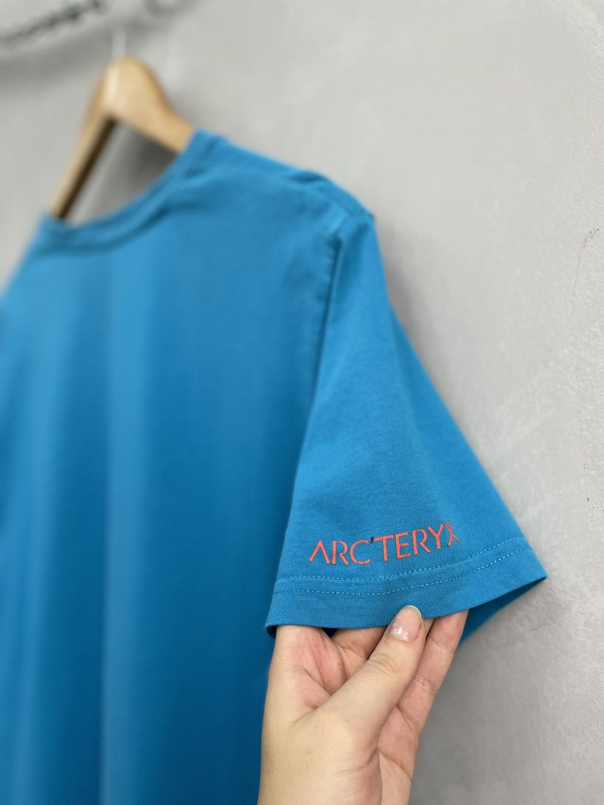 Arc'teryx Arcteryx big logo T shirt gorpcore shirt Size US S / EU 44-46 / 1 - 9 Thumbnail