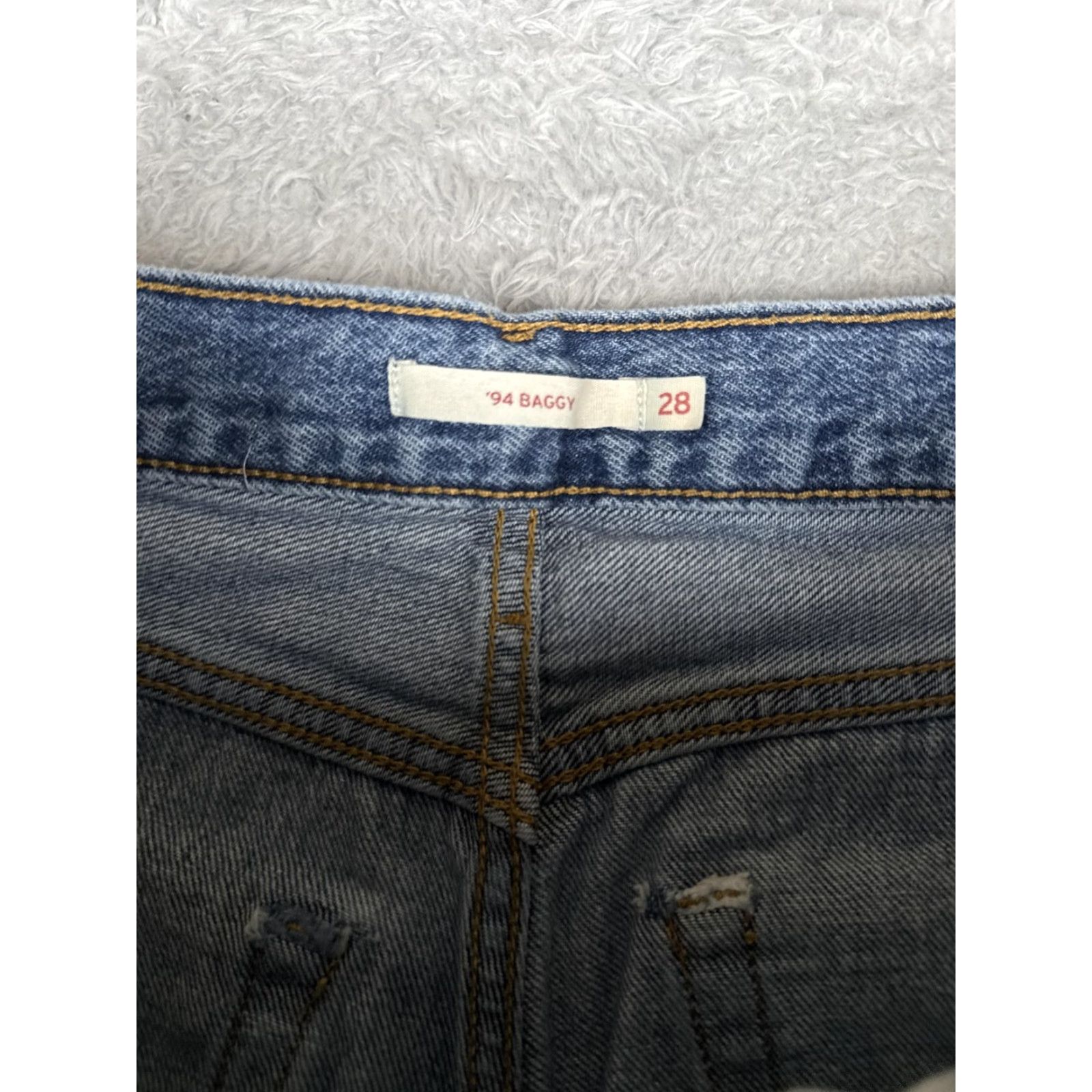 Levi's VINTAGE Levis 94 Baggy Straight Jeans Womens 28 Blue High Rise Denim Wide Leg 28x31 Size 28" / US 6 / IT 42 - 6 Thumbnail
