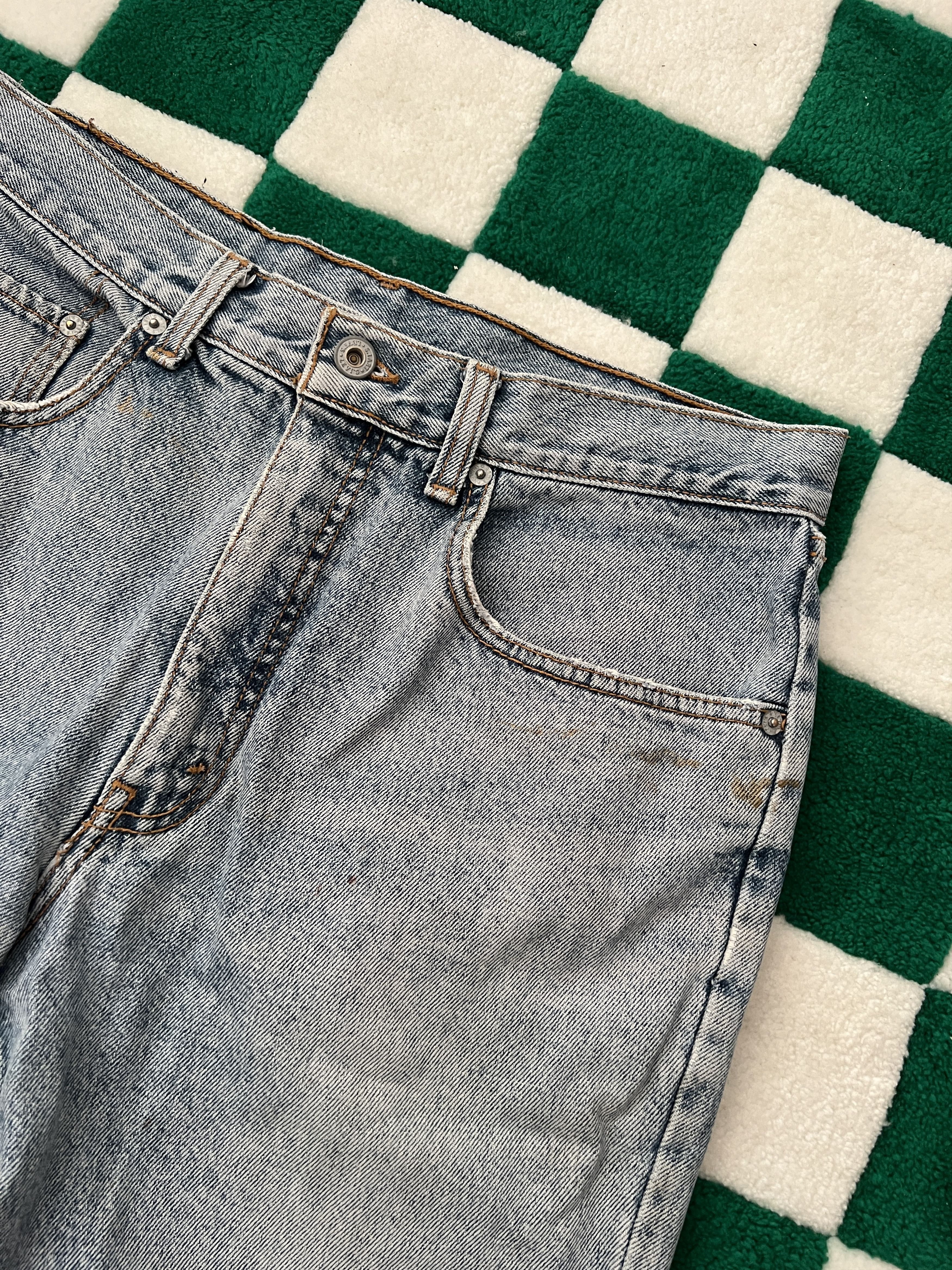 Levi's Vintage 90s Levis 627 Washed Denim Jeans Orange tab W34 L32 Size US 34 / EU 50 - 12 Thumbnail