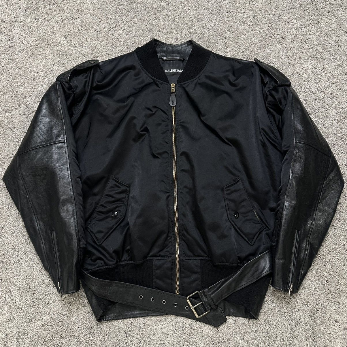 Balenciaga 2017 Balenciaga Leather Bomber Jacket Size US L / EU 52-54 / 3 - 1 Thumbnail