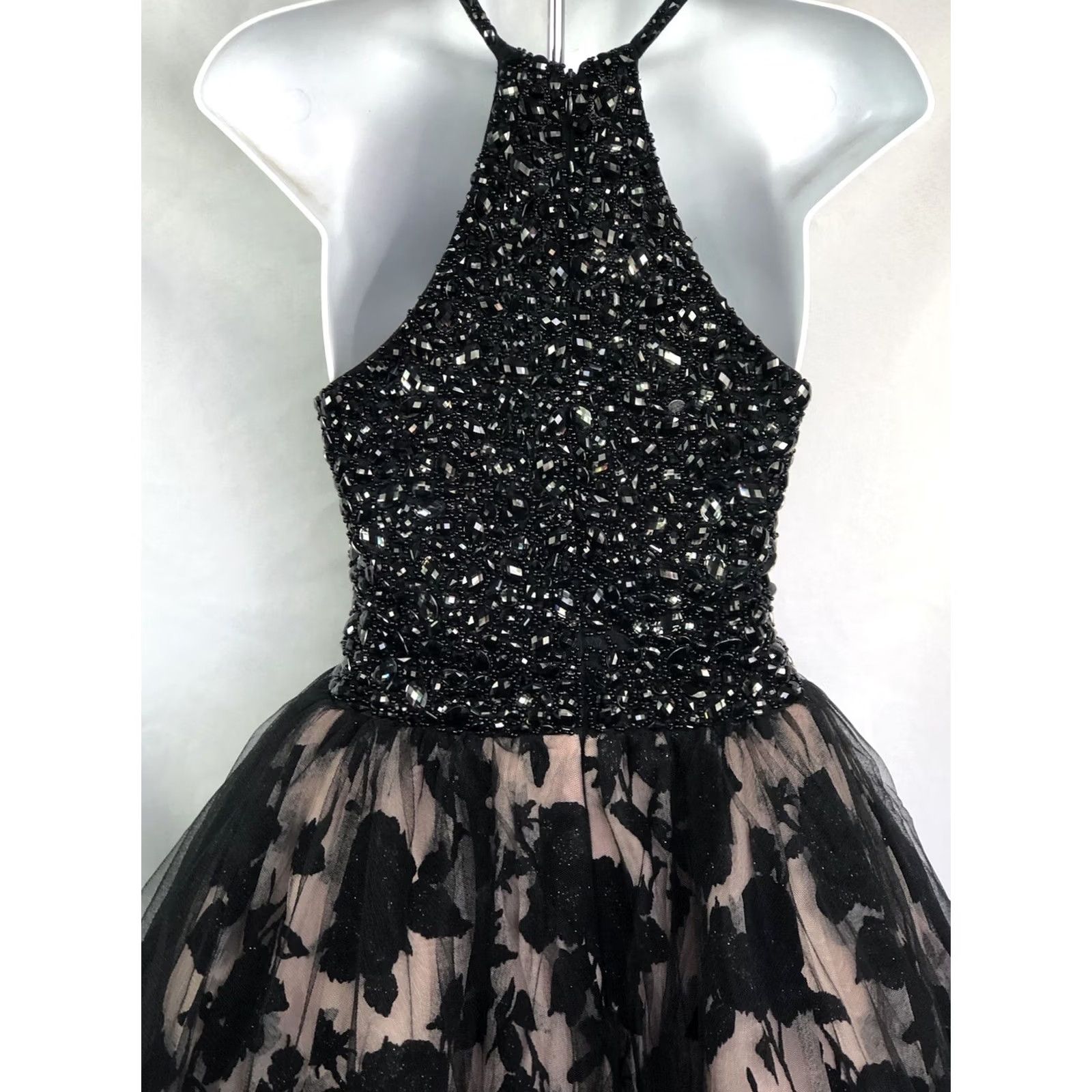 Vintage Jovani Formal Dress 4 Sleeveless Blk/Pnk Floral Beaded Halter Wired Full Skirt Size 27" / US 4 / IT 40 - 6 Thumbnail