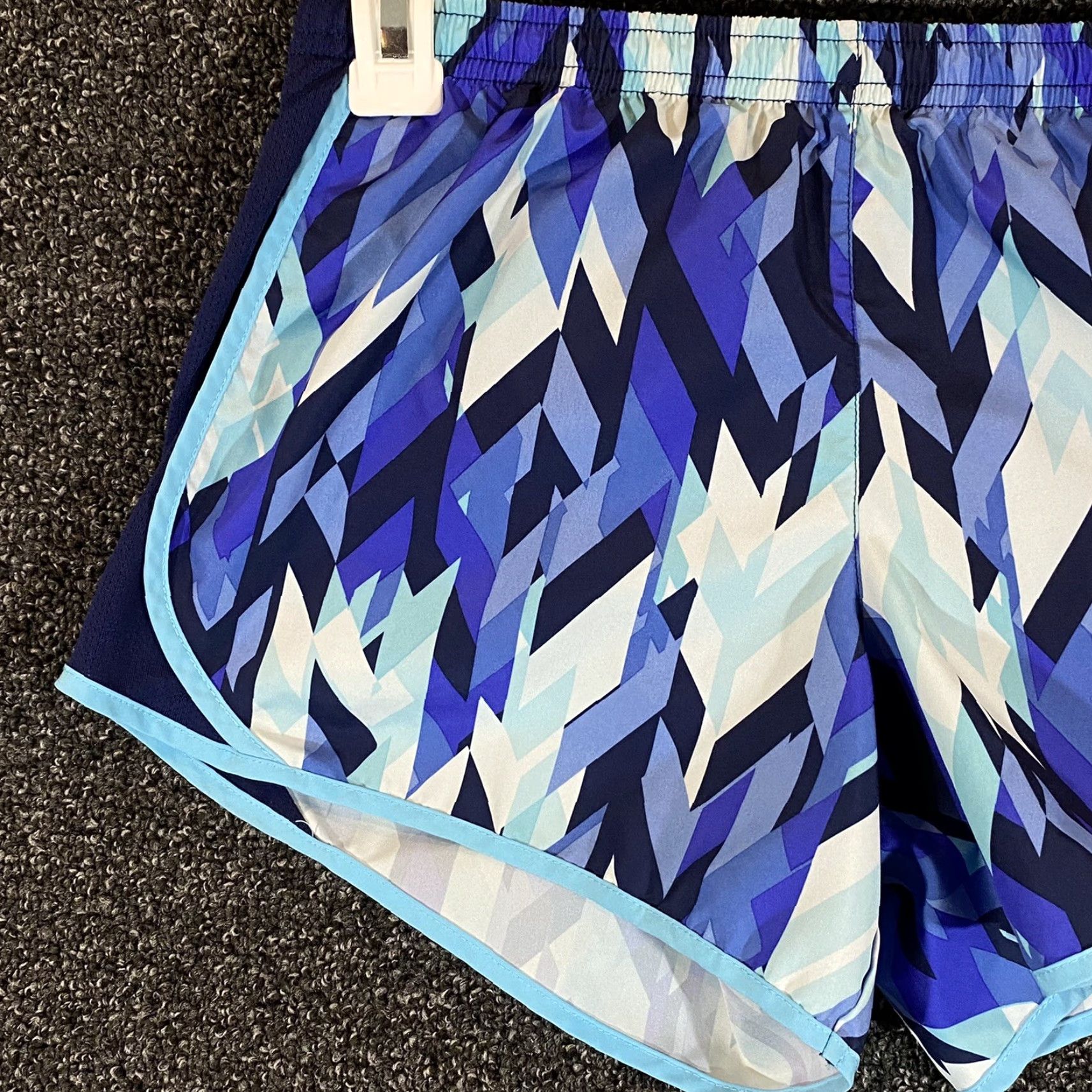 Nike Nike Shorts Womens Large Purple Lined Running Jogging Workout Athletic Size 36" / US 14 / IT 50 - 2 Thumbnail