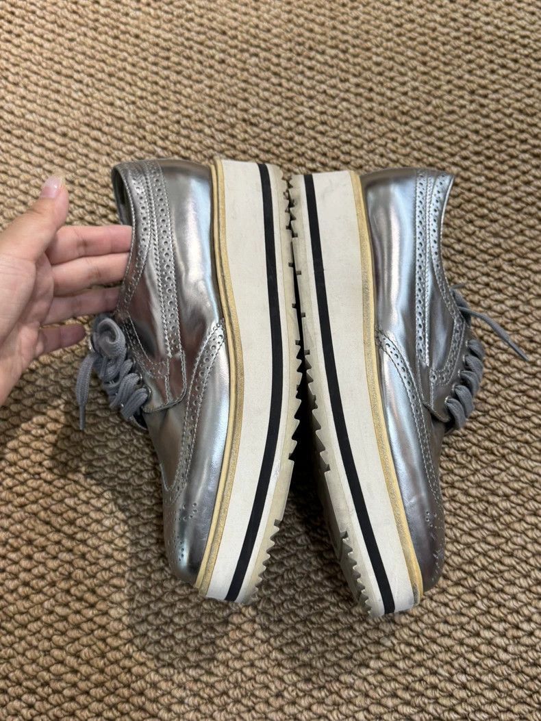 Prada Prada Silver Platform Brogue Shoes Size 36-2506 Size US 6 / IT 36 - 6 Thumbnail