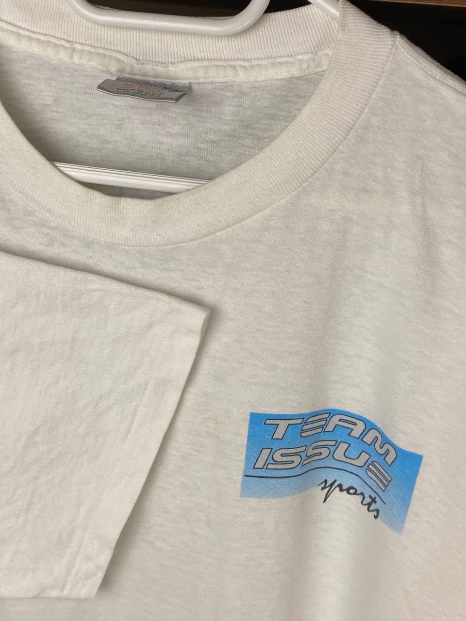 Vintage Vintage Team Issue 1992 "Hasta La Vista" 90s Graphic Tee Size US XL / EU 56 / 4 - 5 Thumbnail