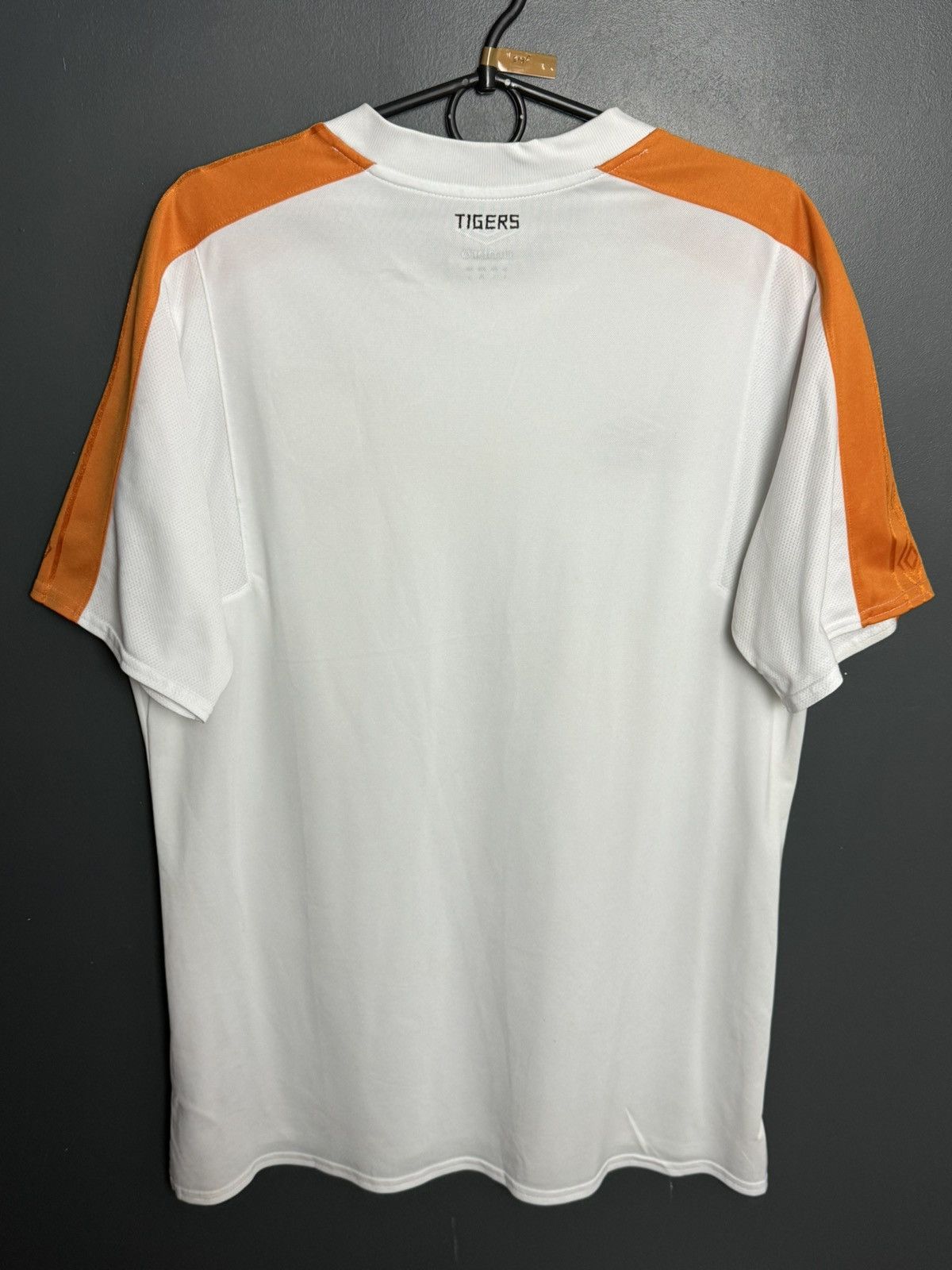 Umbro Hull City 17/18 Away Football Jersey Size US L / EU 52-54 / 3 - 2 Thumbnail