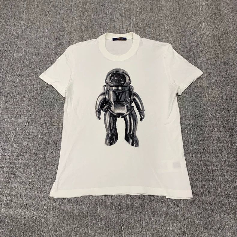 Louis Vuitton LOUIS VUITTON White astronaut short sleeves Size US XS / EU 42 / 0 - 1 Thumbnail