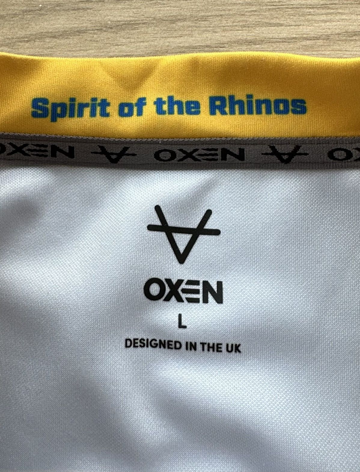 Other Leeds Rhinos Rugby League Team Shirt Oxen Men's Size L Size US L / EU 52-54 / 3 - 5 Thumbnail