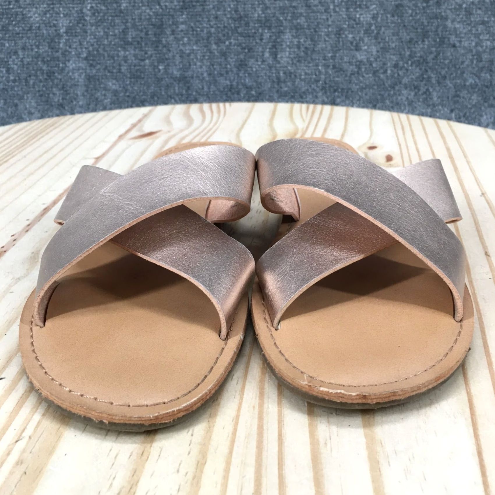 Gap Gap Sandal Womens 8 Beige Criss Cross Slide Open Toe Casual Comfort Leather Size US 8 / IT 38 - 7 Thumbnail