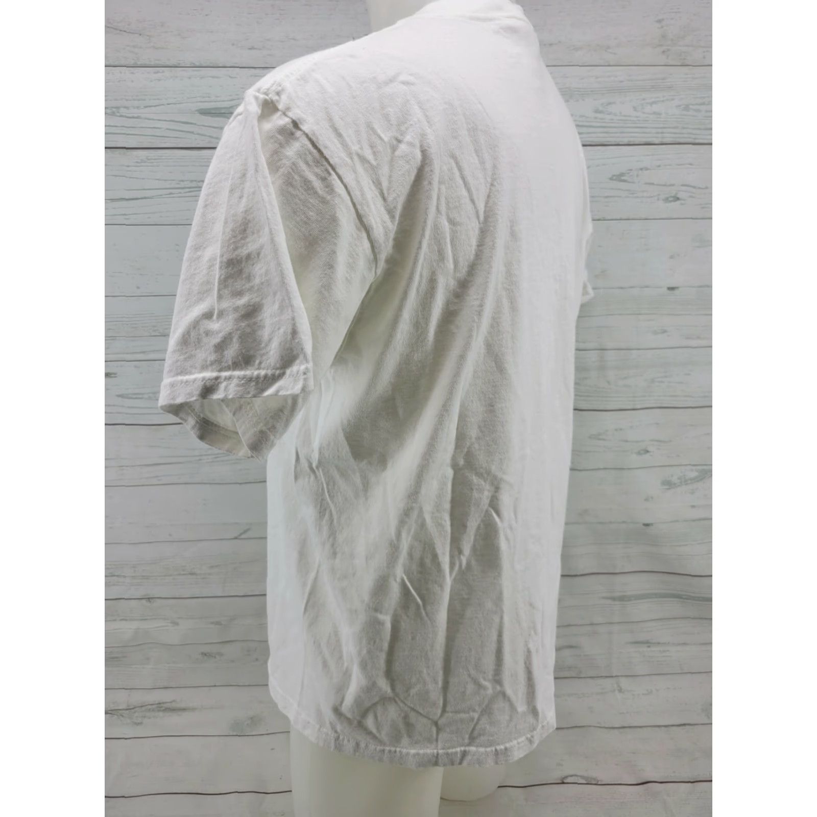 Fruit Of The Loom WIHG IHOG Radio Shirt White Size Large Shirt Mens Short Sleeve 105.7 FCC? Size US L / EU 52-54 / 3 - 7 Thumbnail