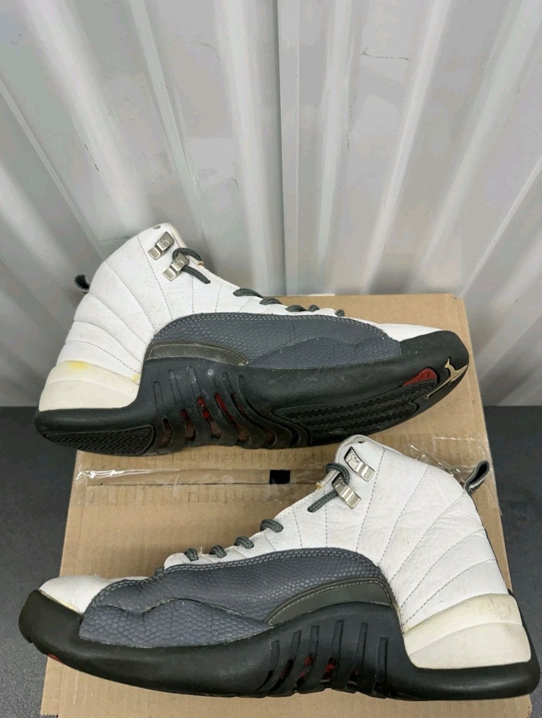 Jordan Brand Nike Air Jordan Retro 12 Flint 2002 136001102 Size 8 Men Size US 8 / EU 41 - 4 Thumbnail
