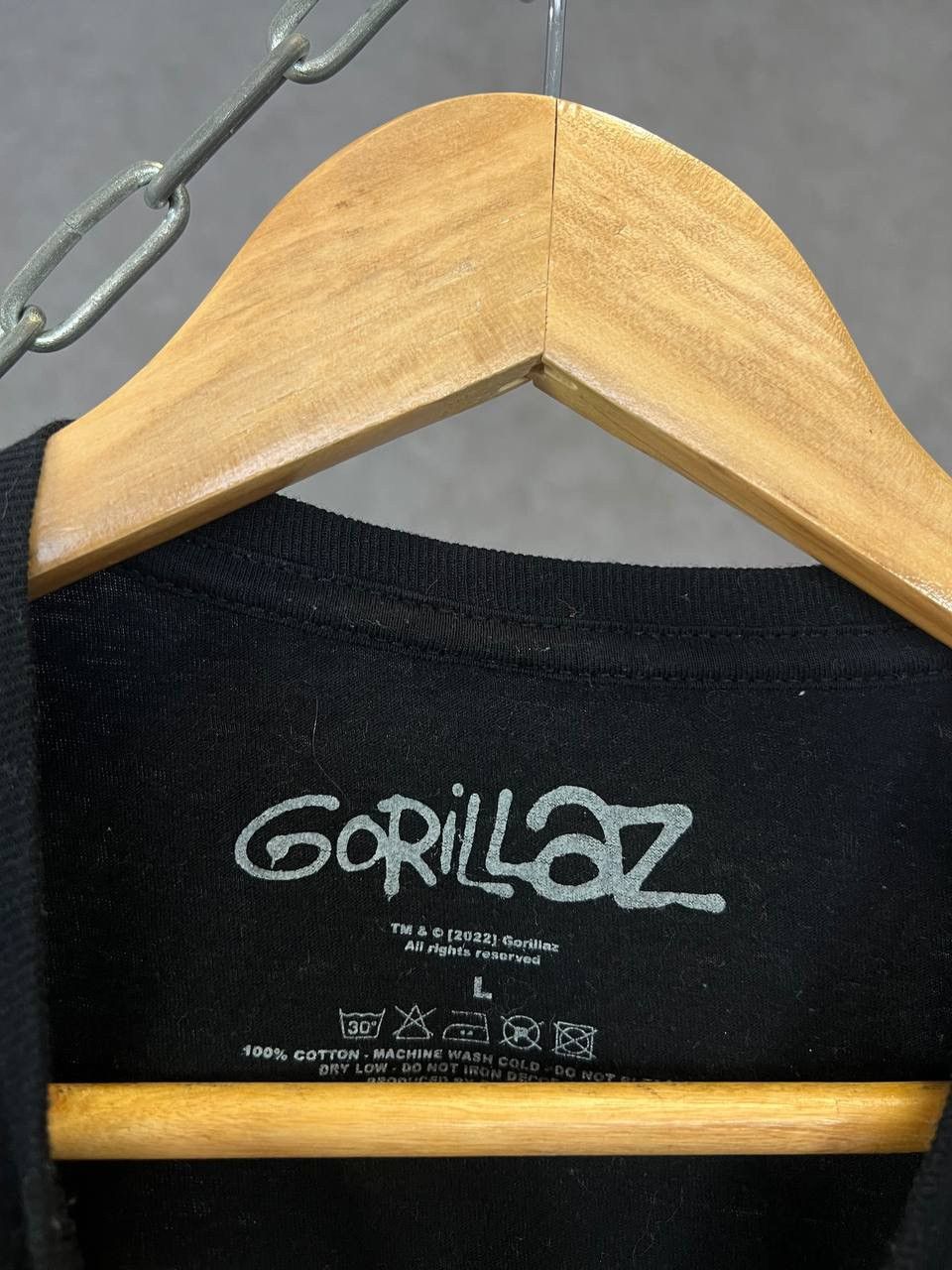 Band Tees Gorillaz Demon Days rock band tee Size US L / EU 52-54 / 3 - 4 Thumbnail