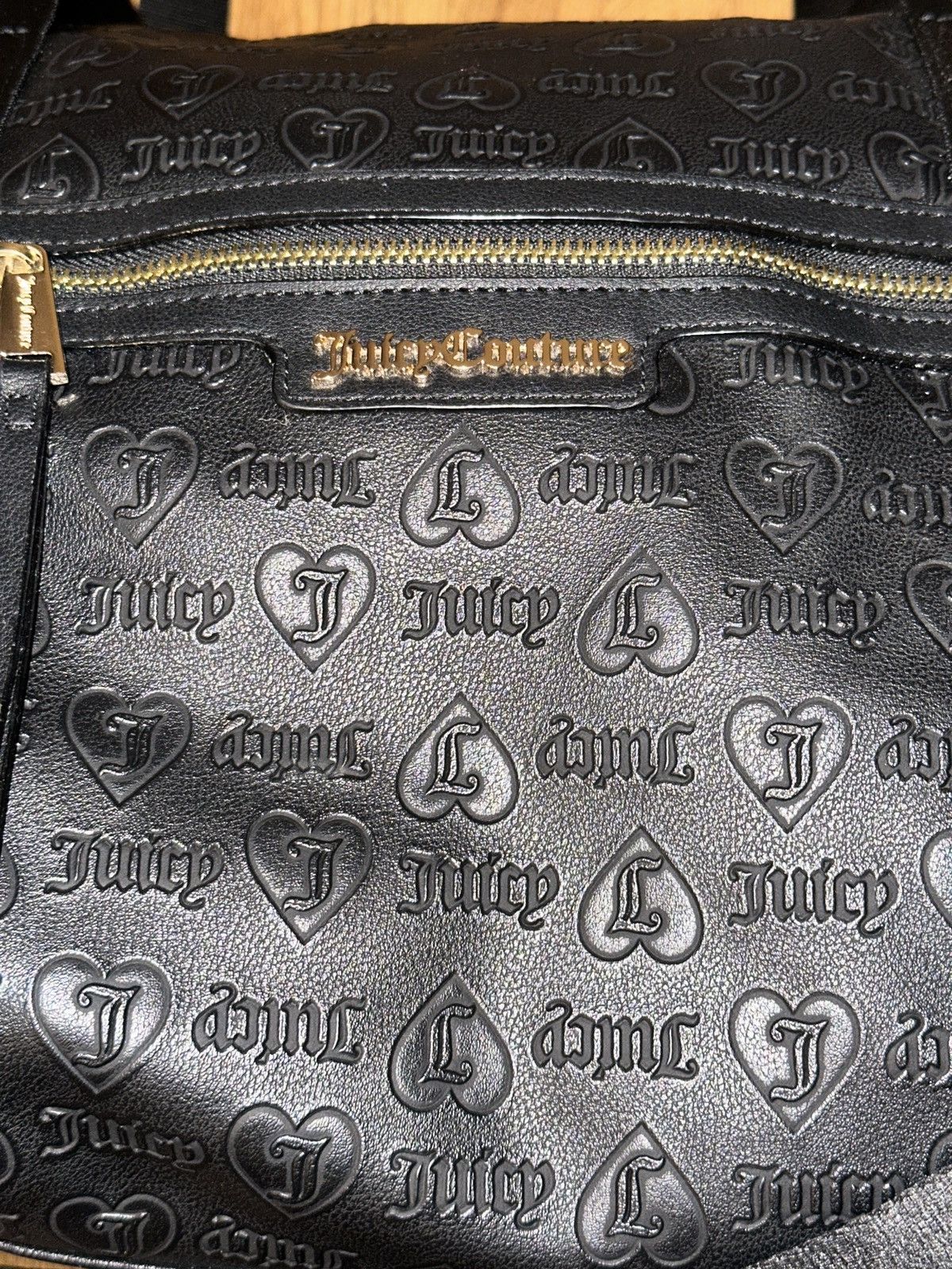 Juicy Couture Juicy Couture Embossed Hearts Weekender Duffle Bag FLAW Size ONE SIZE - 4 Thumbnail