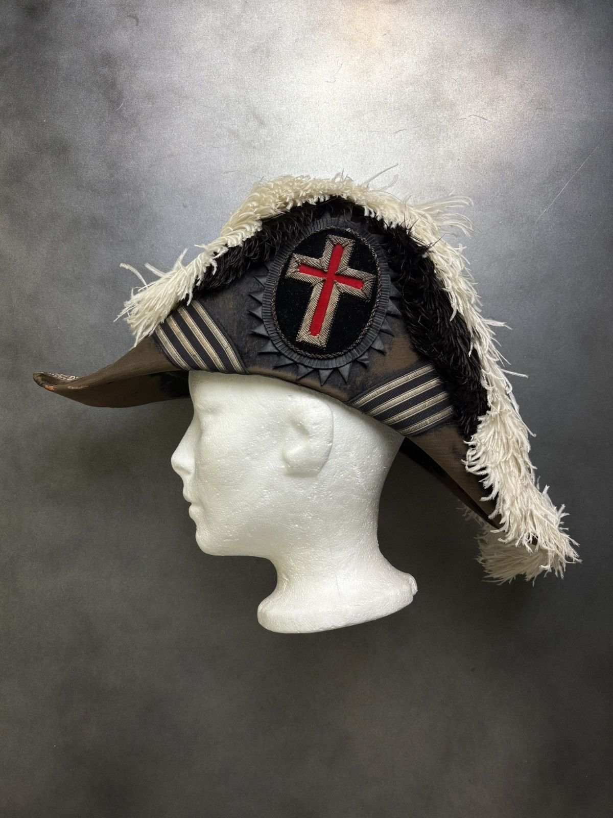 Mason's Antique Knights Templar Commander Hat Beaver Fur Ostrich Size ONE SIZE - 3 Thumbnail