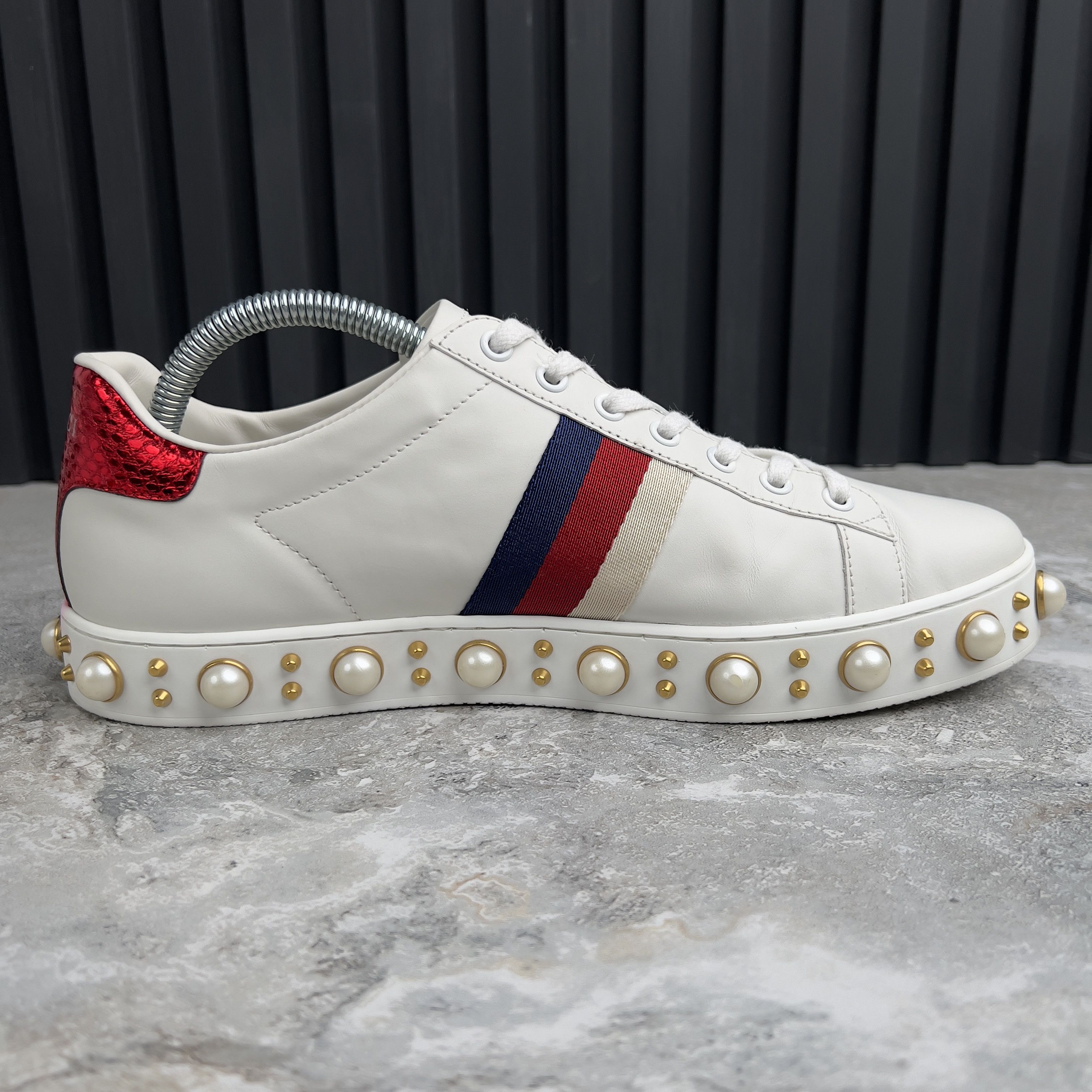 Gucci Gucci Ace Web Studded Sneakers Pearls Leather Size US 10.5 / IT 40.5 - 8 Thumbnail