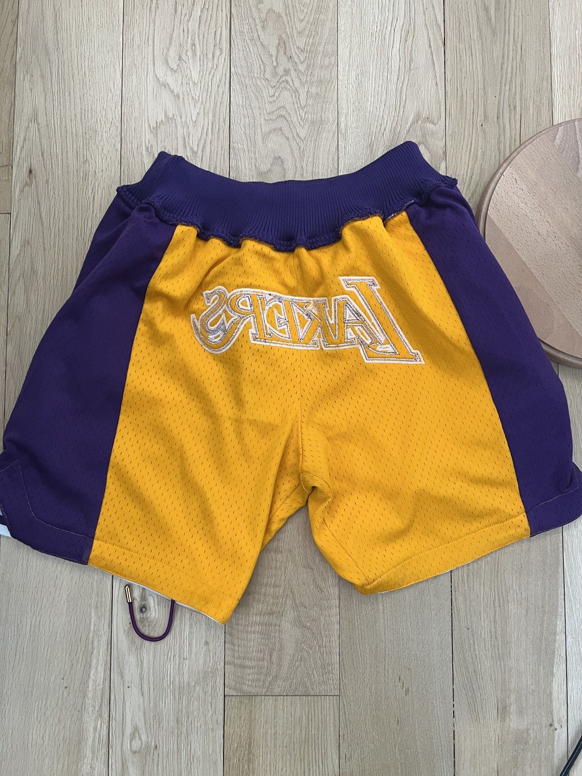 Just Don × Mitchell & Ness Just Don x Mitchell & Ness Lakers Shorts Size US 30 / EU 46 - 8 Thumbnail