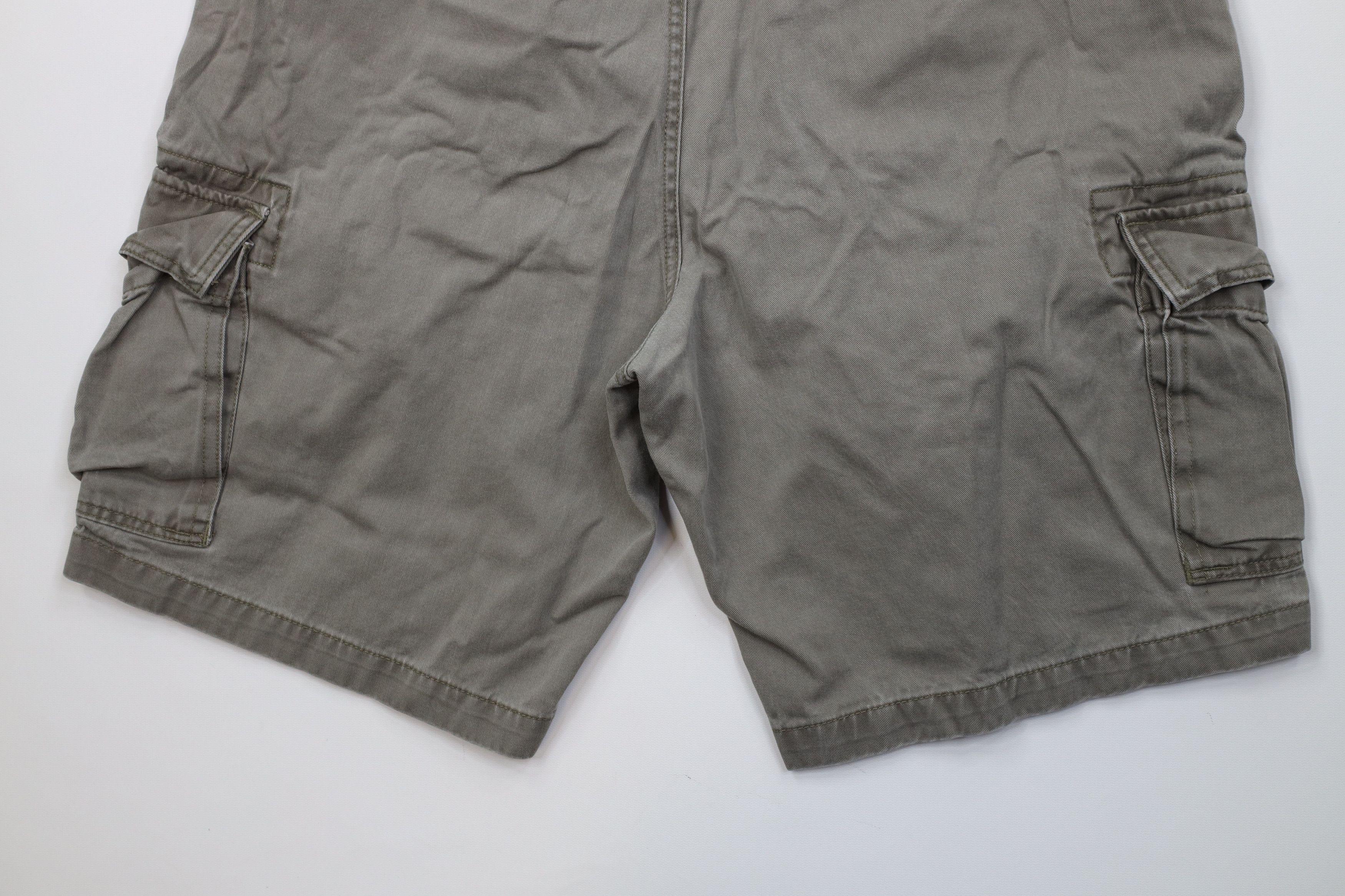 Eddie Bauer Vintage Eddie Bauer Heavyweight Cargo Shorts Green Cotton Size US 40 / EU 56 - 13 Thumbnail