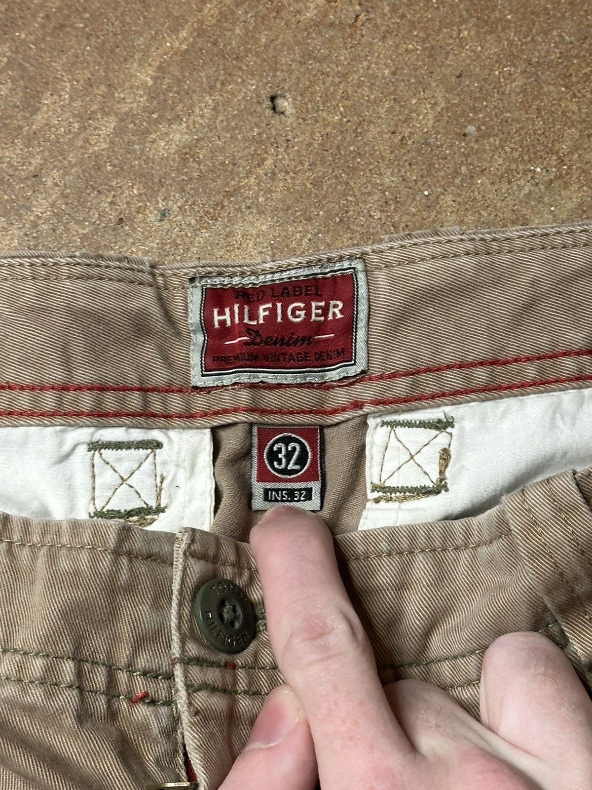 Tommy Hilfiger × Vintage Vintage Y2K Tommy Hilfiger Red Label Baggy Cargo Khakis Size US 32 / EU 48 - 3 Thumbnail