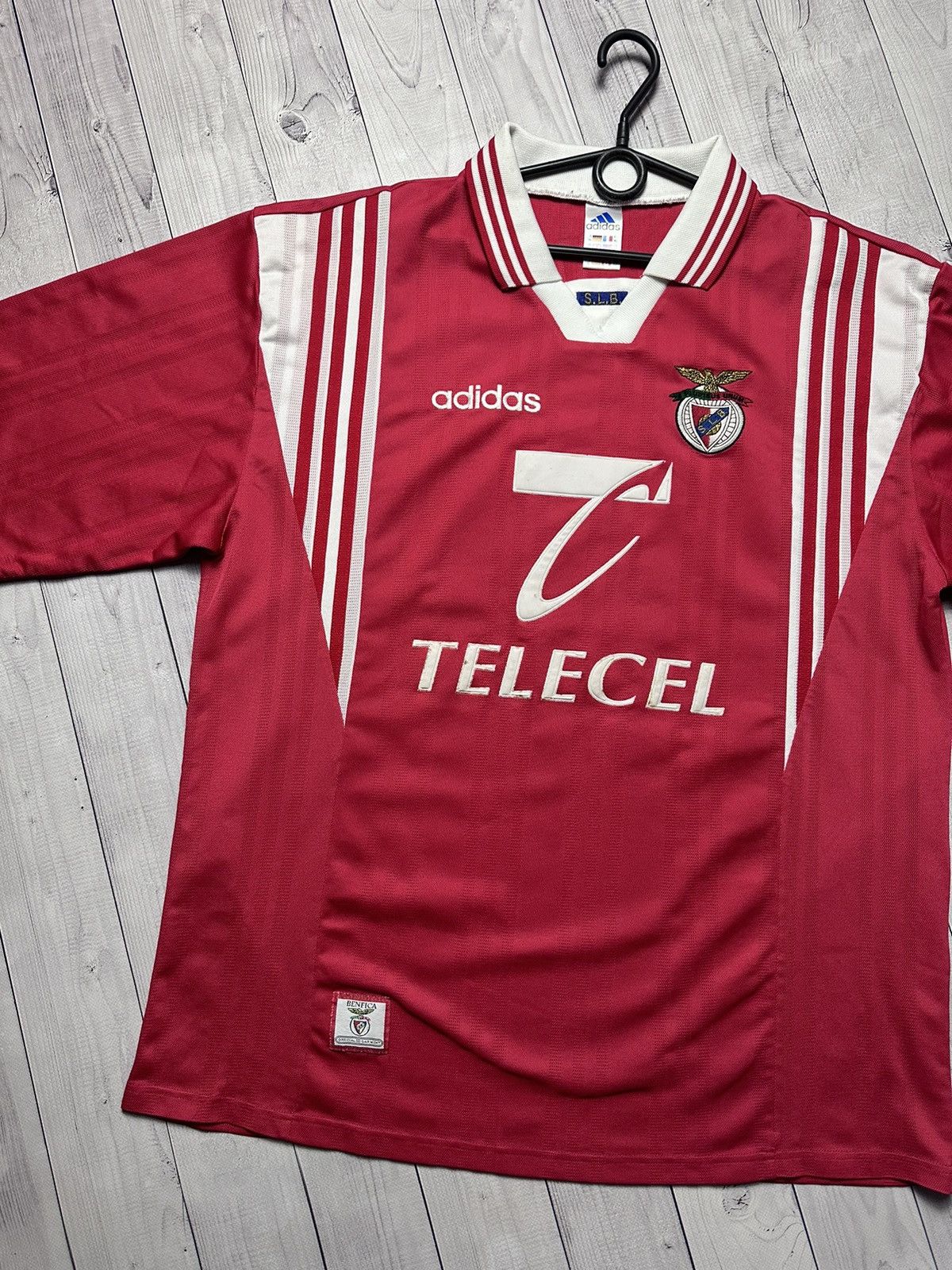 Adidas × Vintage Vintage adidas Benfica soccer jersey 8 Joao Pinto size XL Size US XL / EU 56 / 4 - 3 Thumbnail