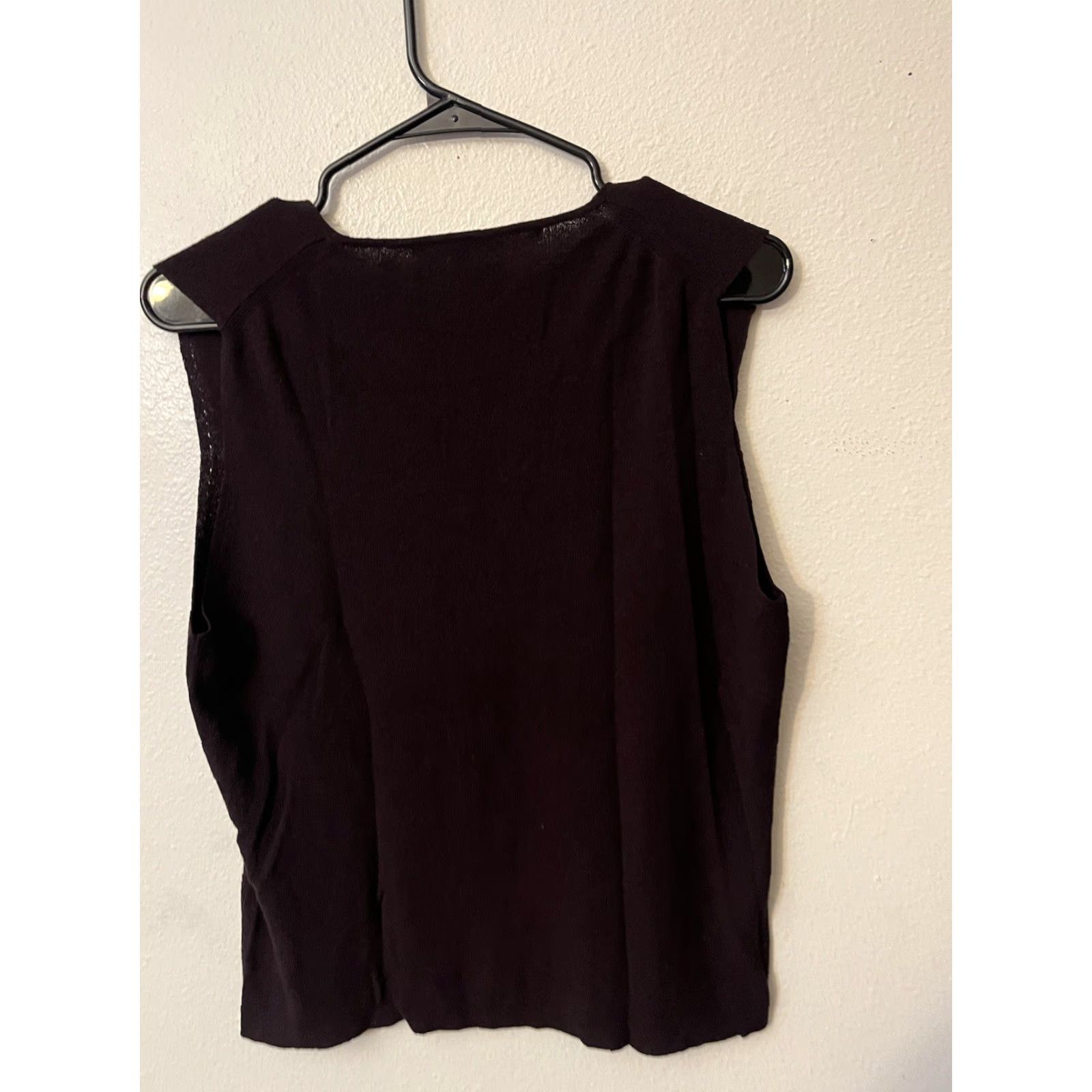Vintage VINTAGE Max Studio Women's Sleeveless Maroon Rayon Blend Tank Top L Summer Casual Womens Size L / US 10 / IT 46 - 6 Thumbnail