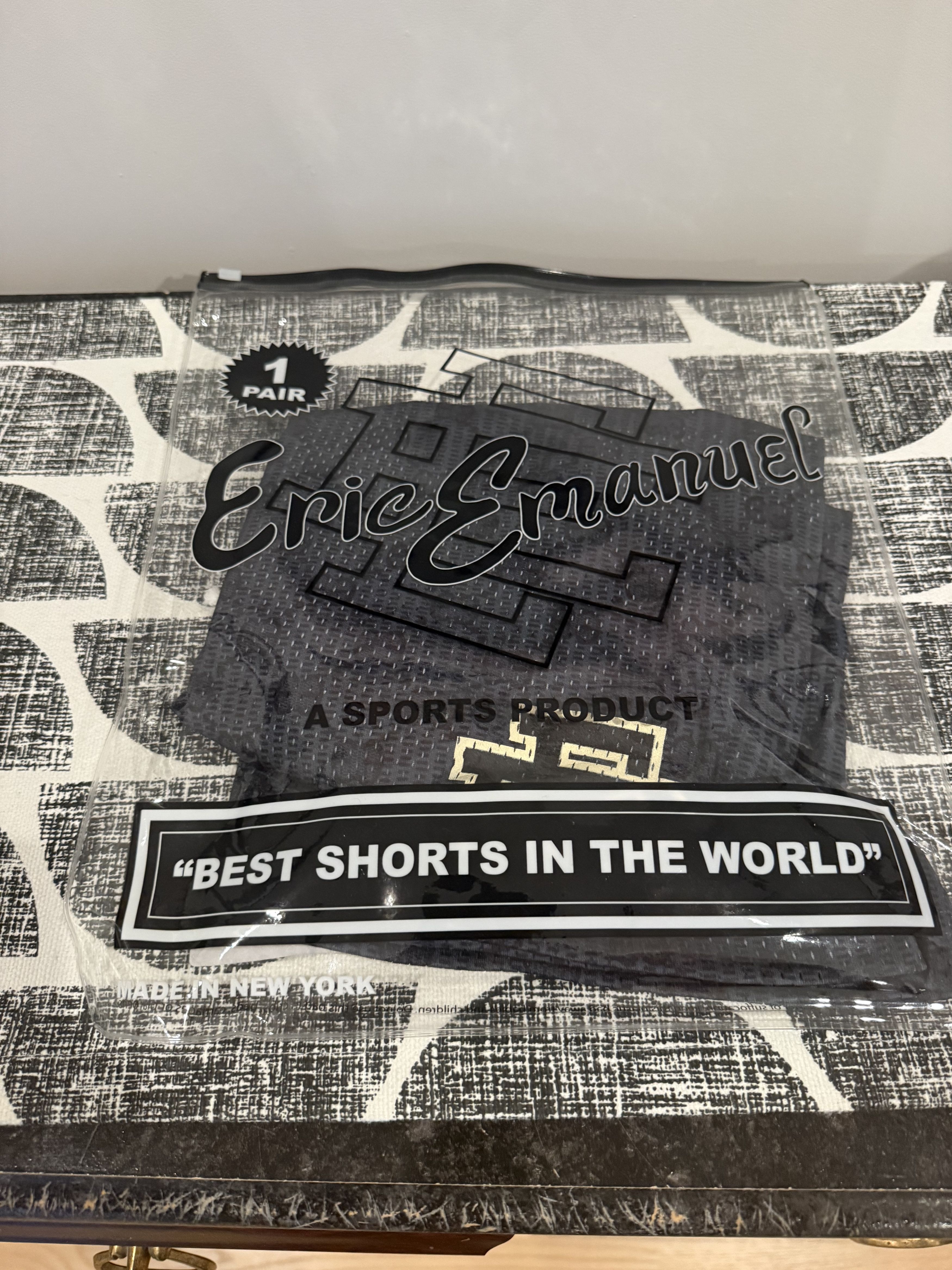 Eric Emanuel Eric Emanuel Gucci Print Size US 32 / EU 48 - 6 Thumbnail