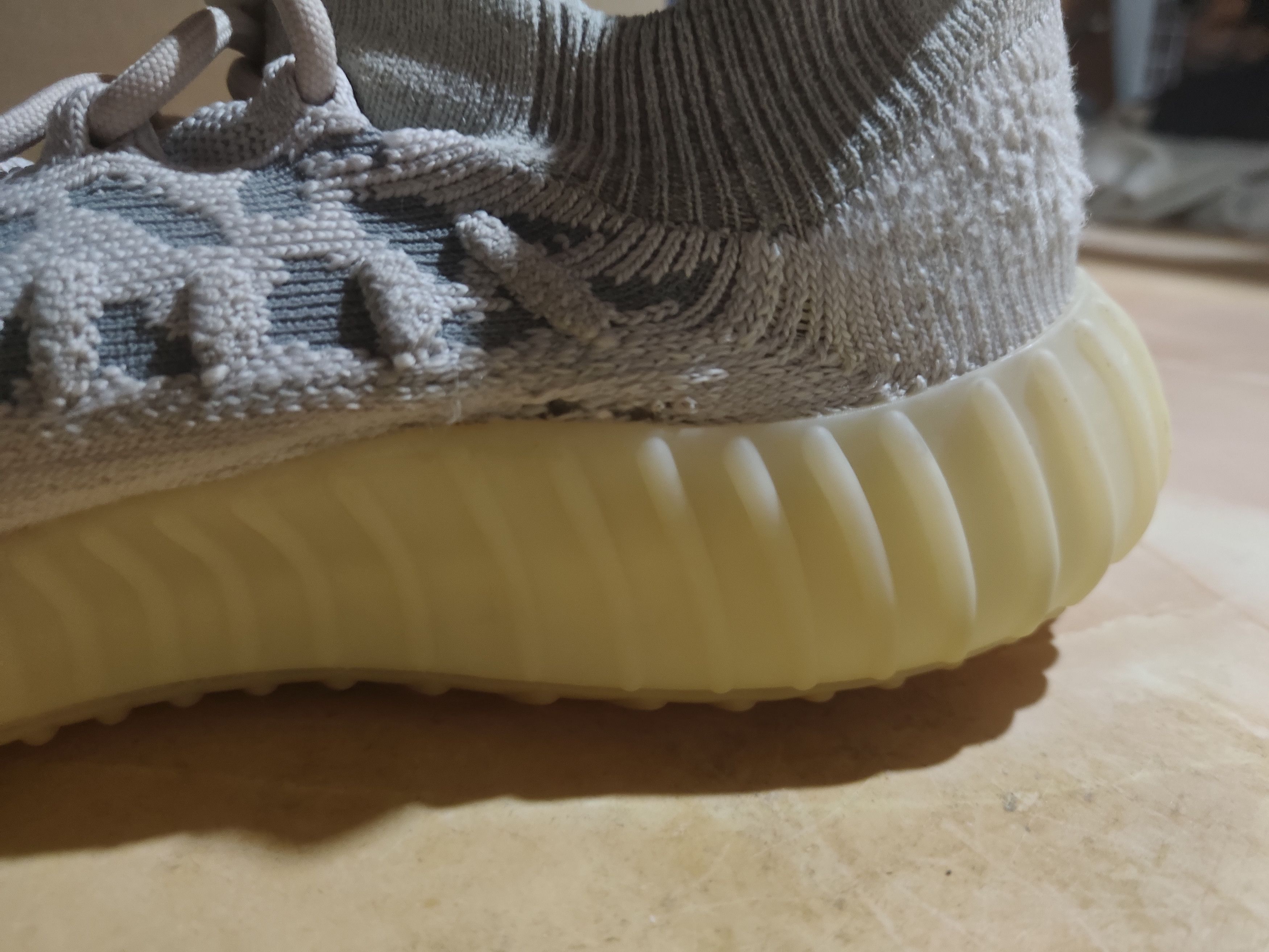 Adidas YZY 350 V2 Compact / Slate Bone Size US 9.5 / EU 42-43 - 3 Thumbnail