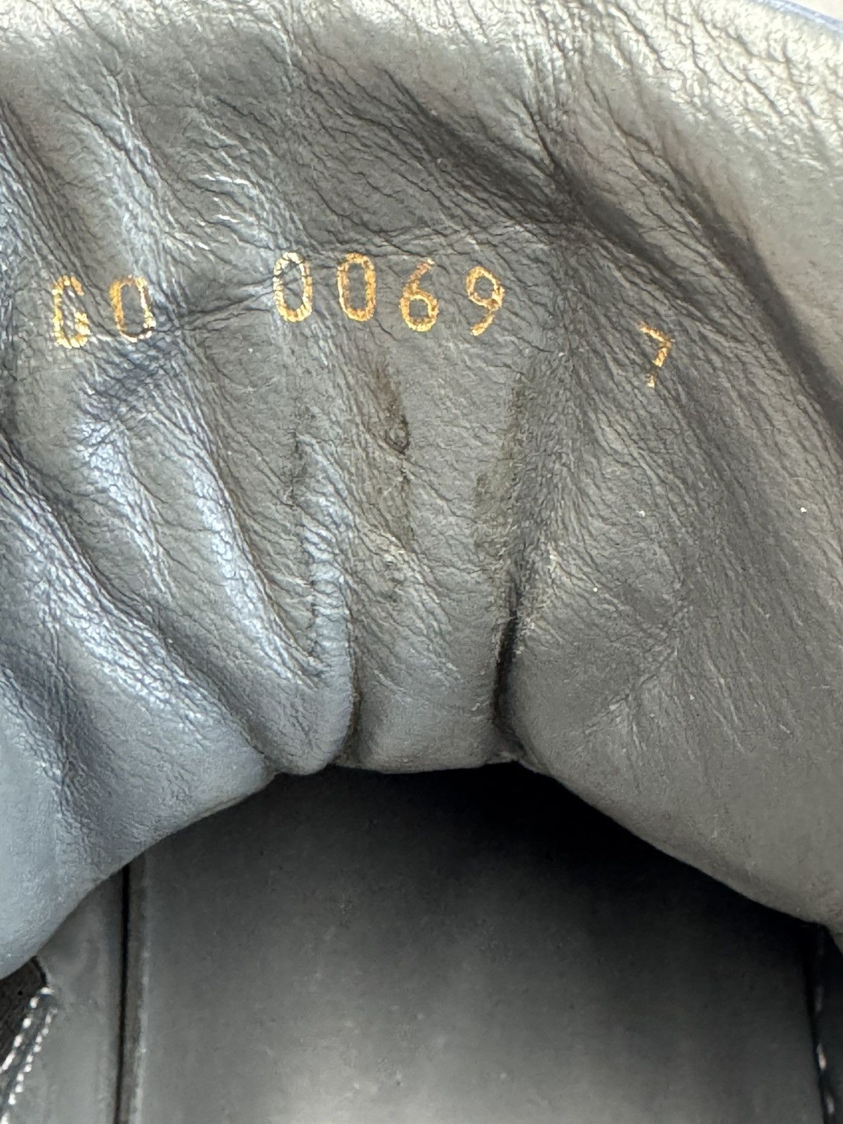 Louis Vuitton 2009 Louis Vuitton Don Kanye West Anthracite Size LV 7 US 8 Size US 8 / EU 41 - 10 Thumbnail