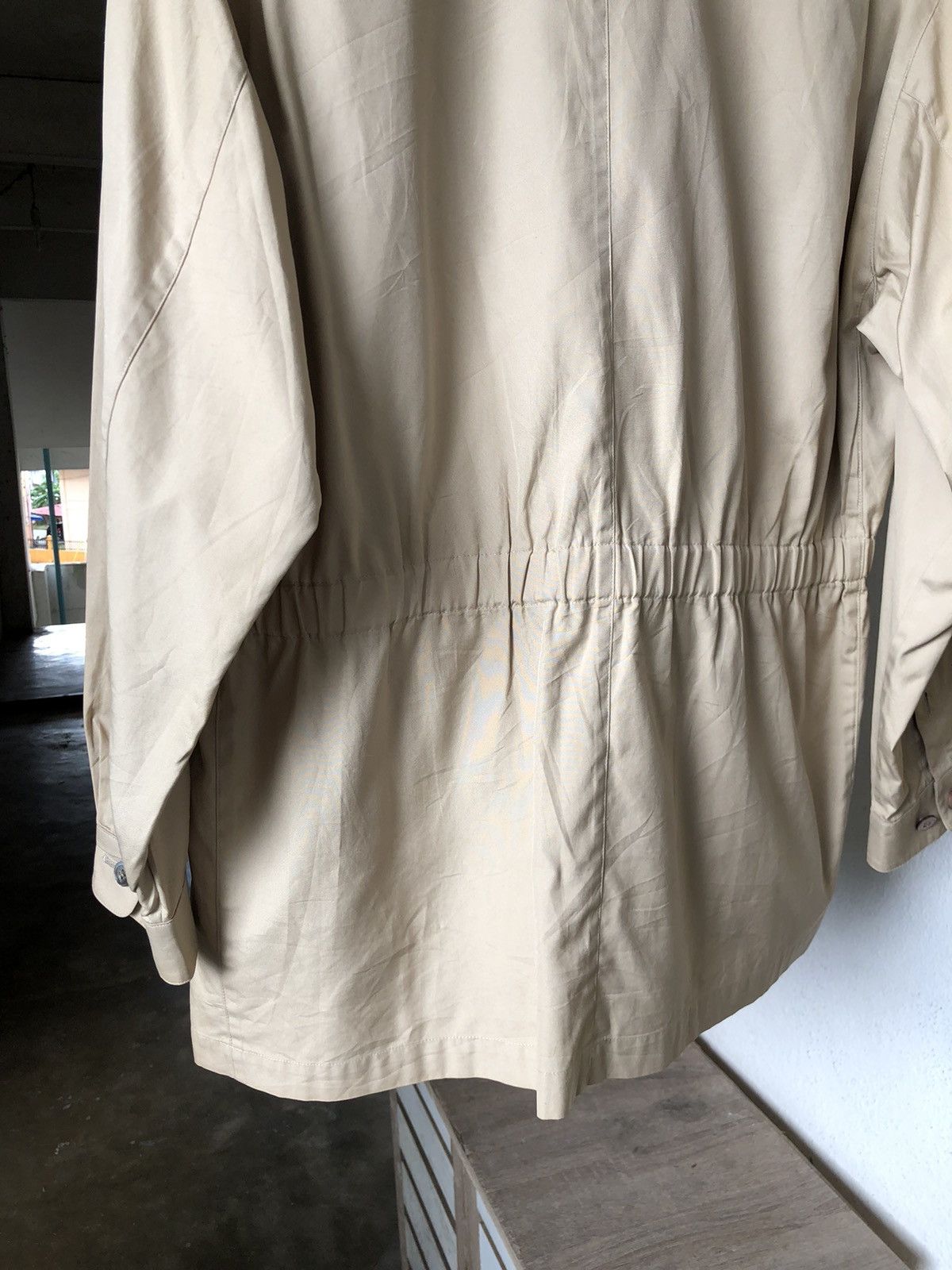 Burberry Vintage Burberry Light Jacket Size L / US 10 / IT 46 - 11 Thumbnail