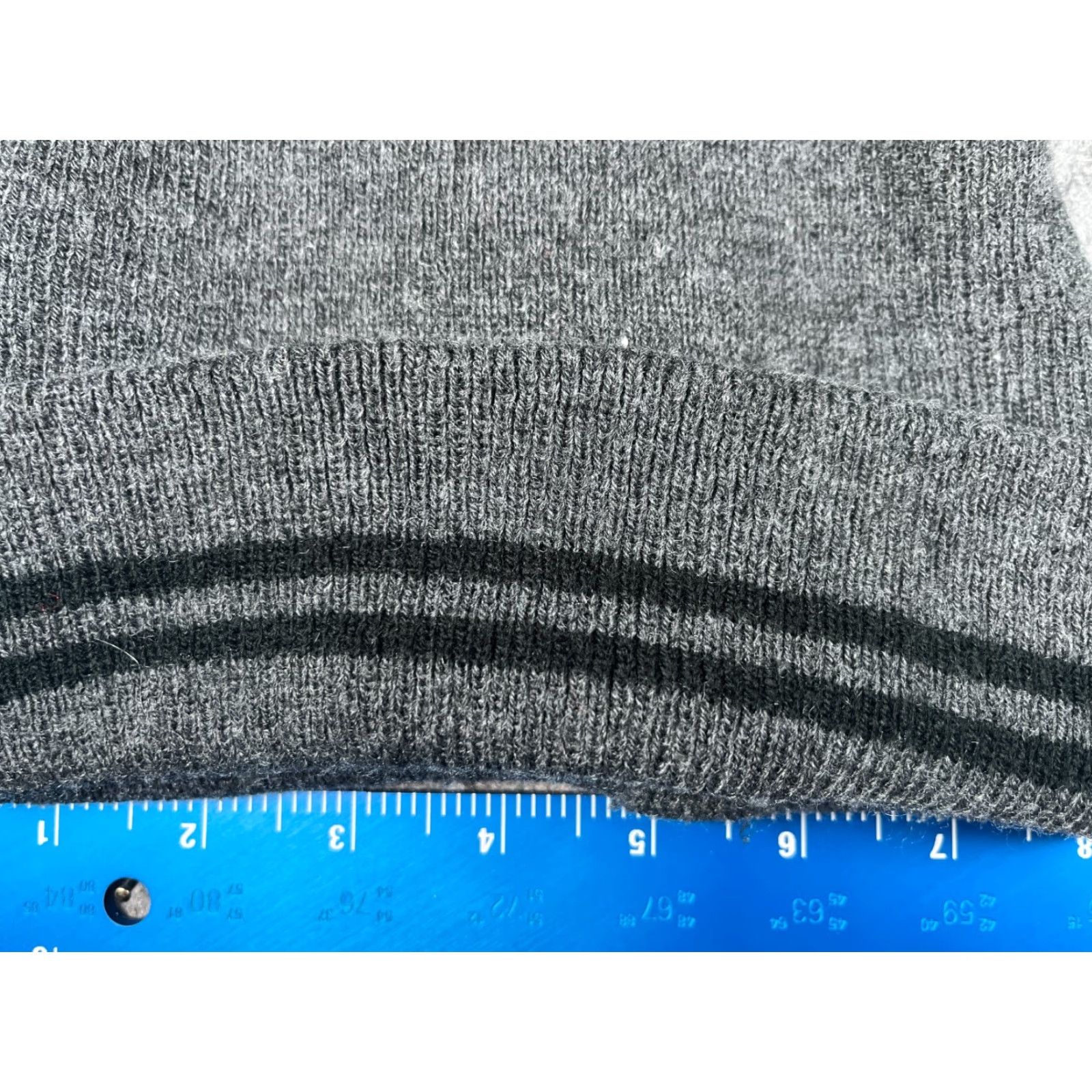 Vintage Becker Brands Beanie Toque Adult One Size Gray Stripe Knit 100% Acrylic Size ONE SIZE - 2 Thumbnail