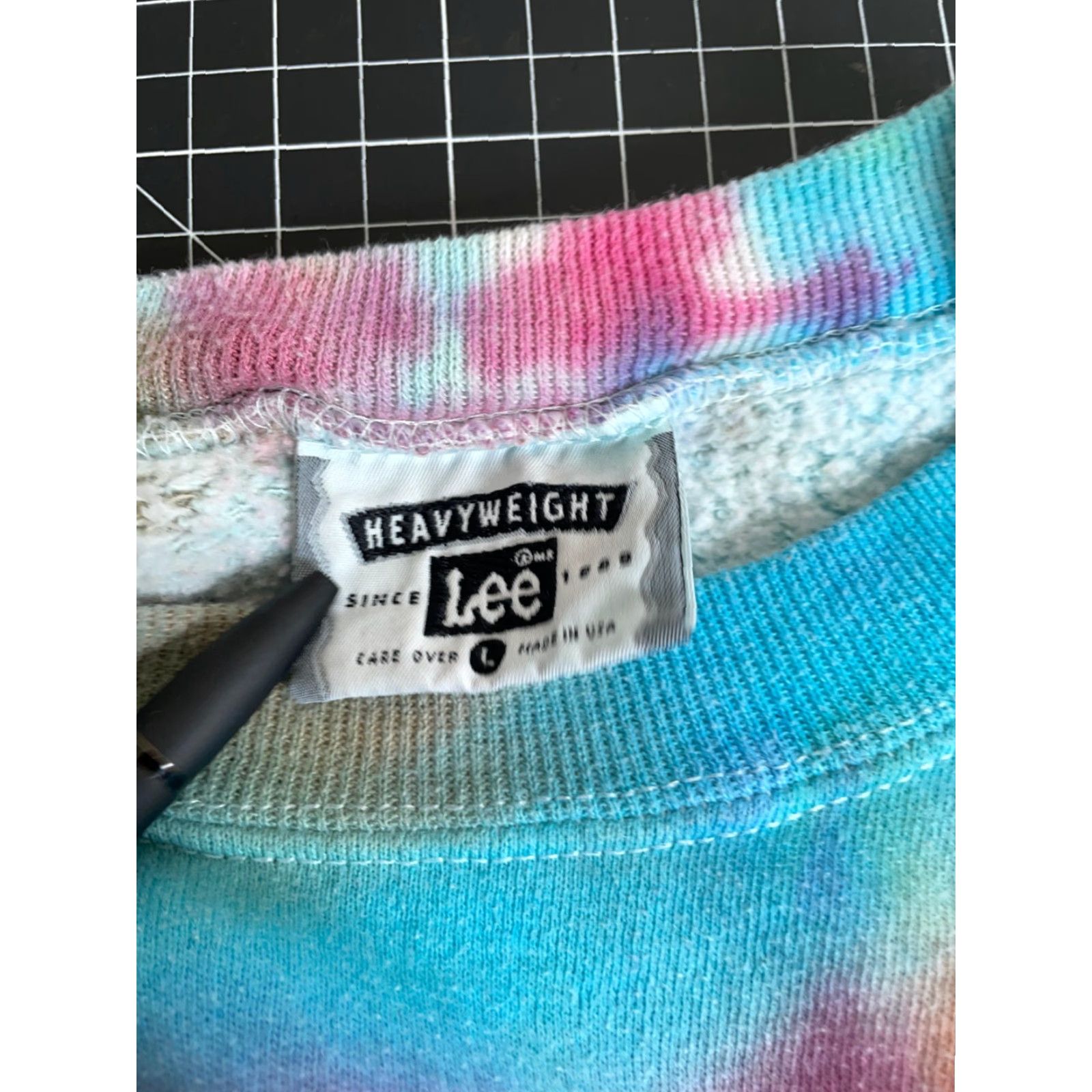 Lee VTG Lee Heavyweight Tie Dye Sweatshirt Adult Large Blue Pink Hippie USA Tag Size US L / EU 52-54 / 3 - 3 Thumbnail